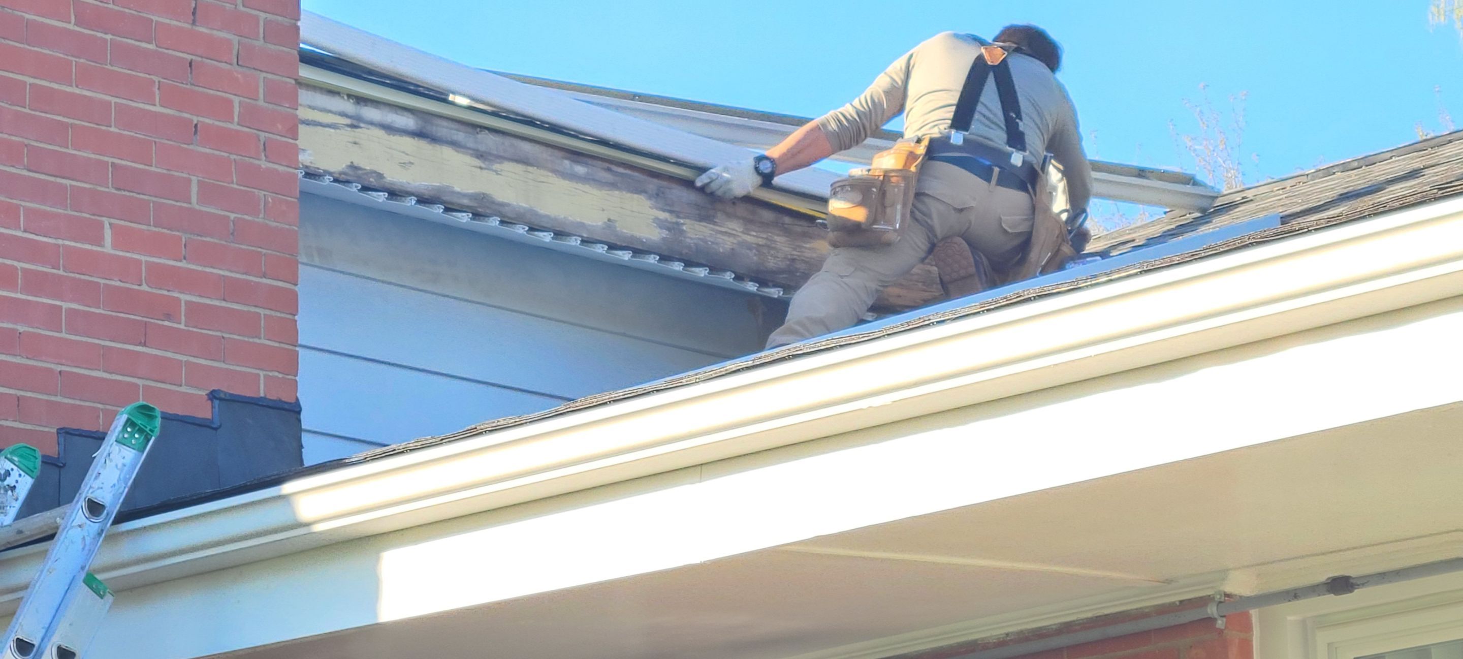 Alexandria: Residential Roof Replacement with CertainTeed Landmark in Georgetown Gray by RM Banning, Inc.