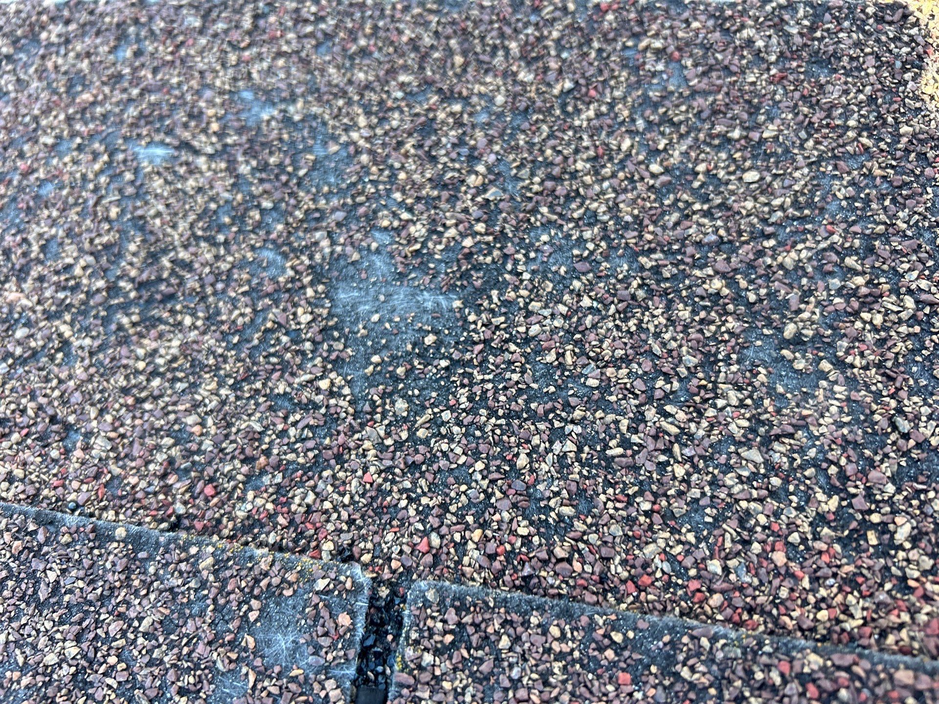 Roof and Siding Replacement using Norandex Cedar Knoll Graphite Siding and Owens Corning Durations in Onyx Black by WIW Enterprises Inc