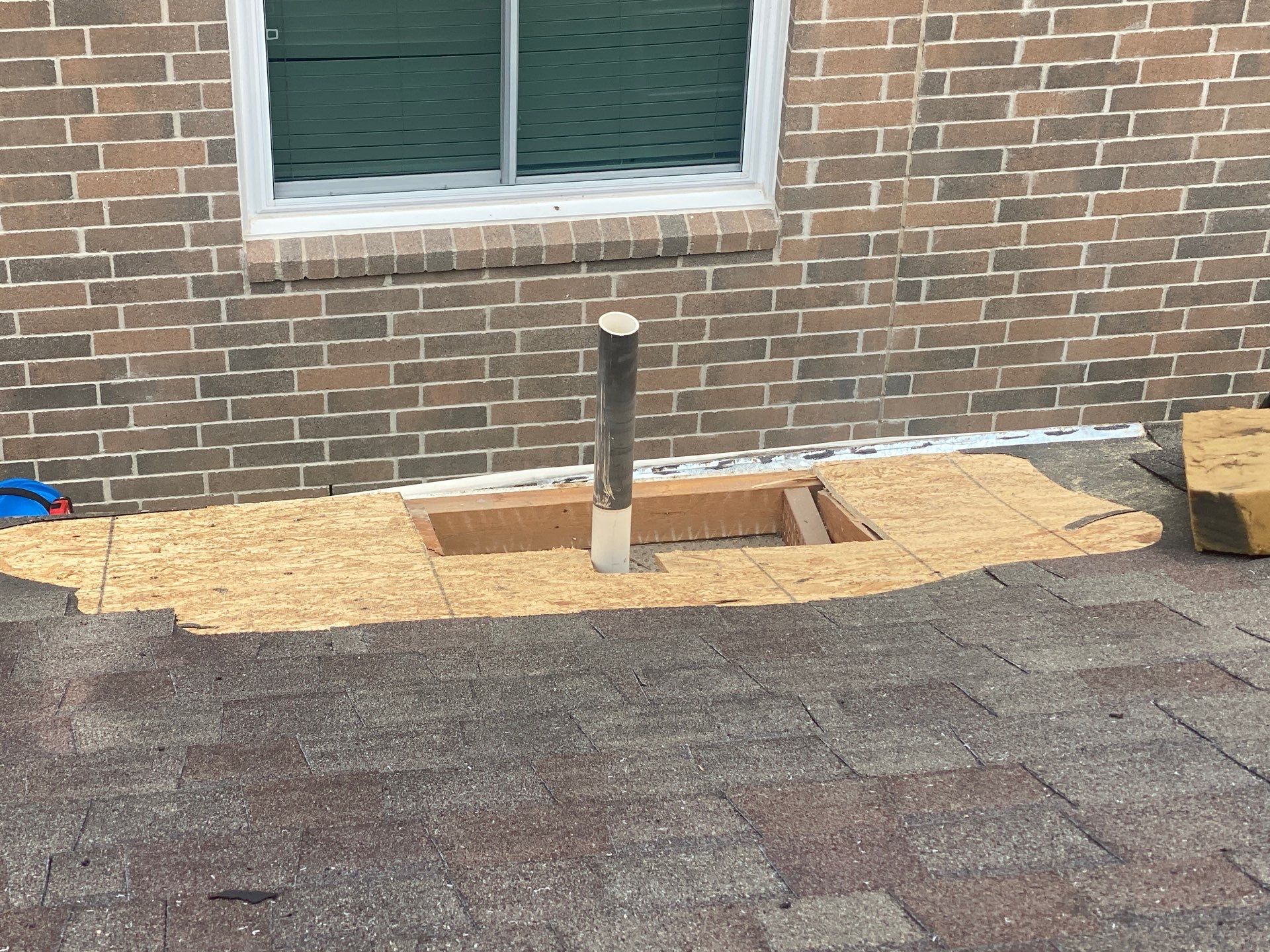 Hail Damage using Owen's Corning Duration (Lifetime) Shingles by Roof Repair Company
