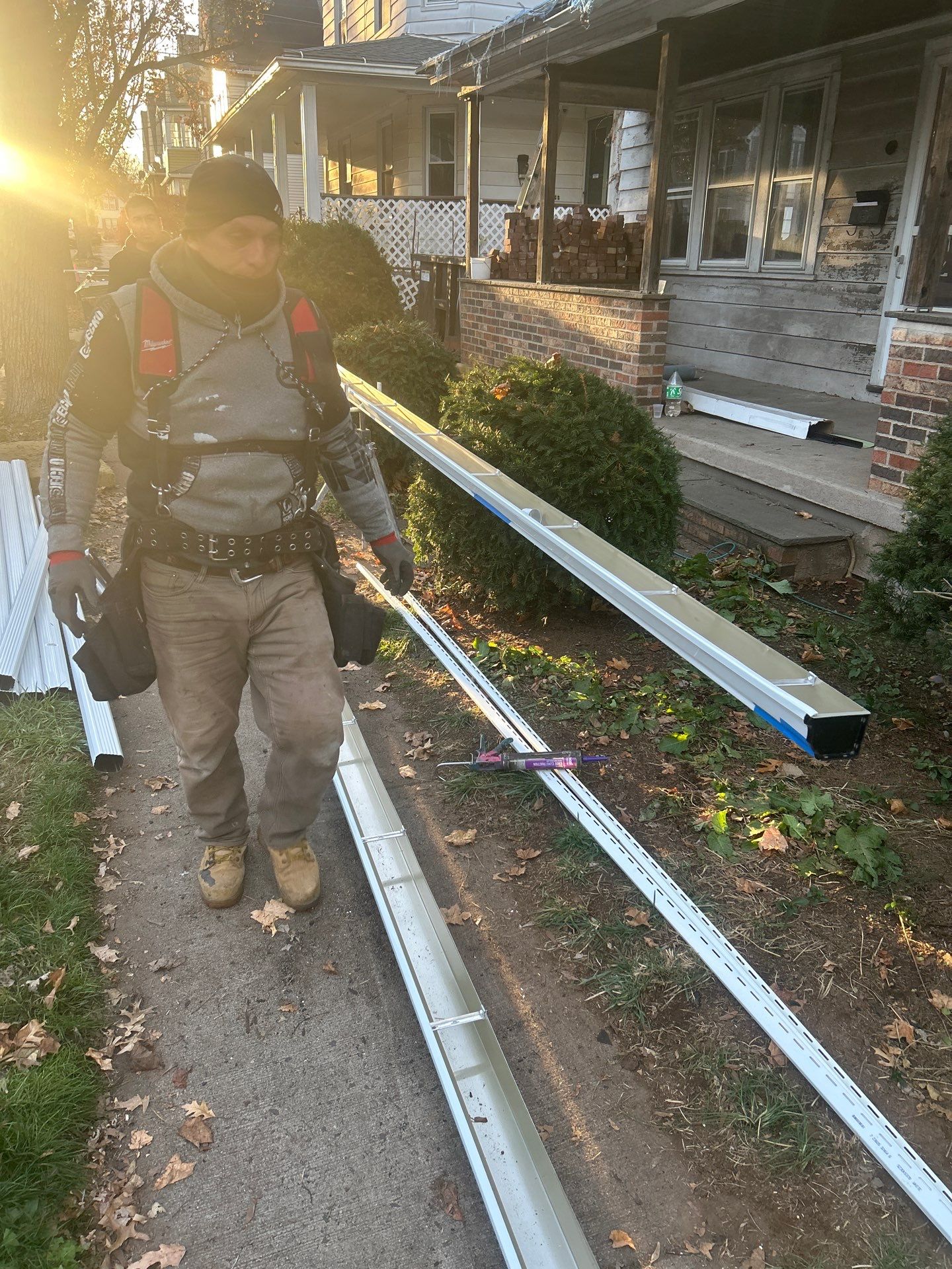 Owens Corning Oakridge: Onyx Black in Middletown by Golden Shield Roofing