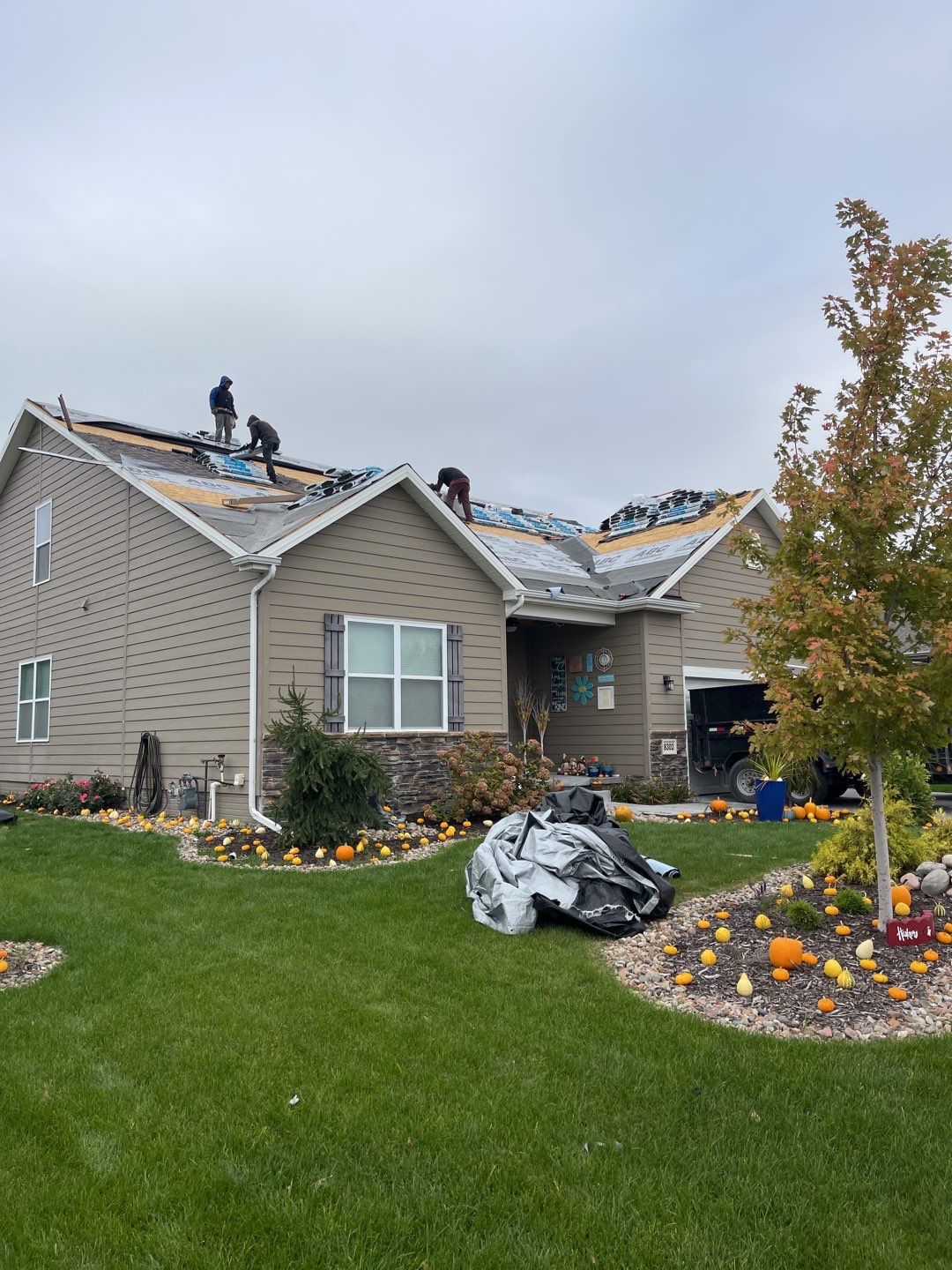 Residential Roofing Installation using IKO Dynasty Driftshake by Lightning Exteriors