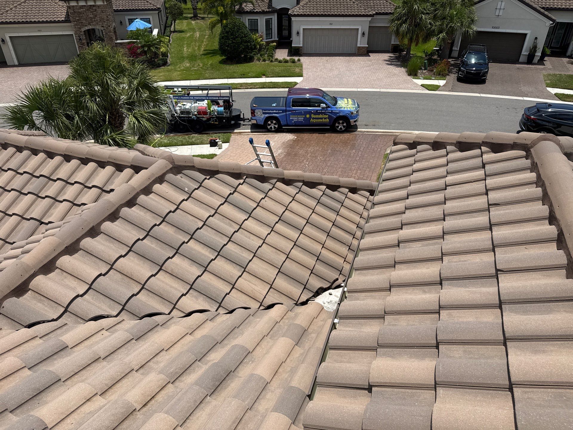 Concrete Tile Roof, Paver Driveway & Lanai Cleaning – Artisan Lakes Esplanade, Palmetto, FL by Sunshine AquaWash