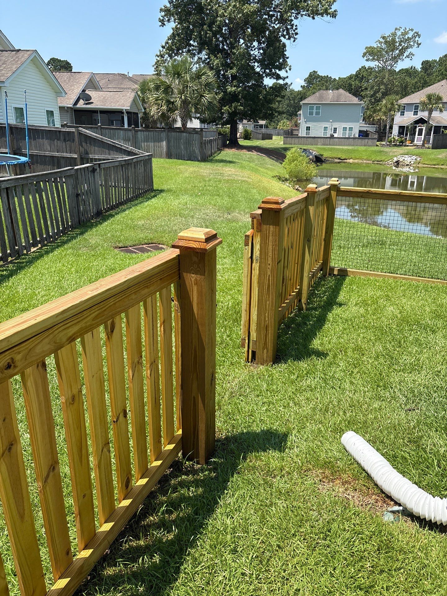 Wood Fence using Wood Sealant by DuraSeal