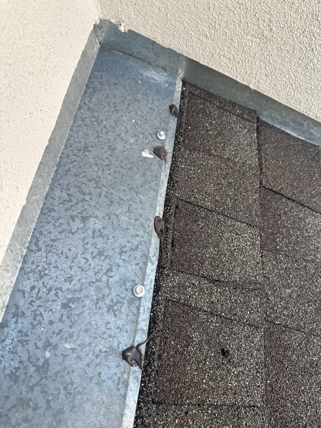 Hail Damage using Owen's Corning Duration (Lifetime) Shingles by Roof Repair Company