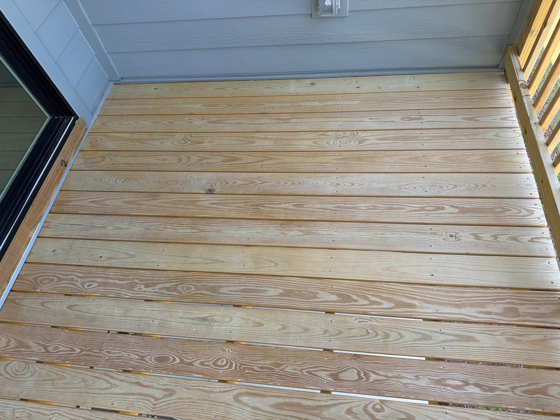 Deck using Wood Sealant by DuraSeal