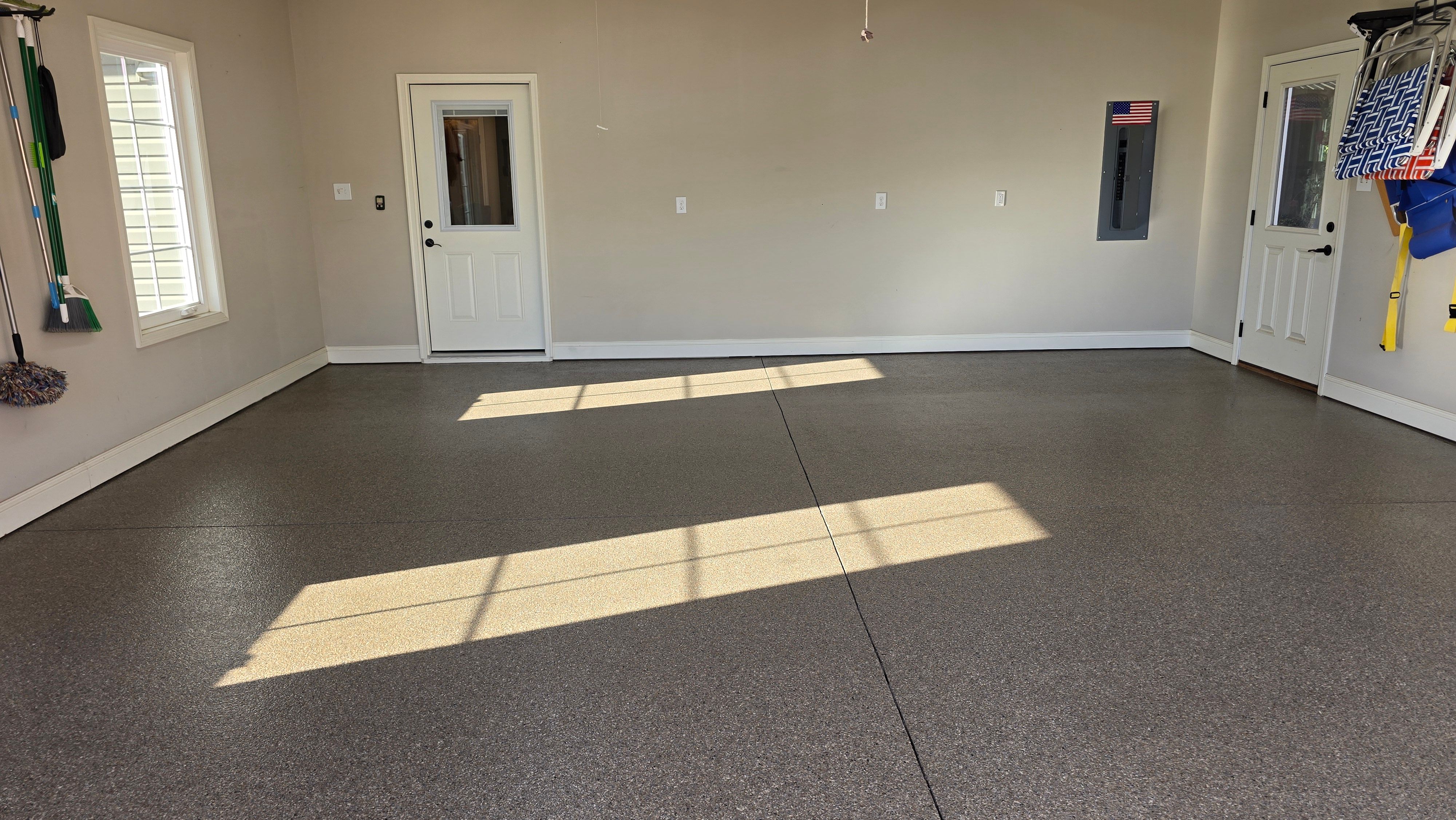 Garage using Obsidian by Elite Floor Solutions