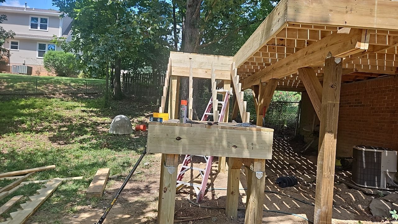 Russet Cove Circle - Deck Installation by Pillar and Pine