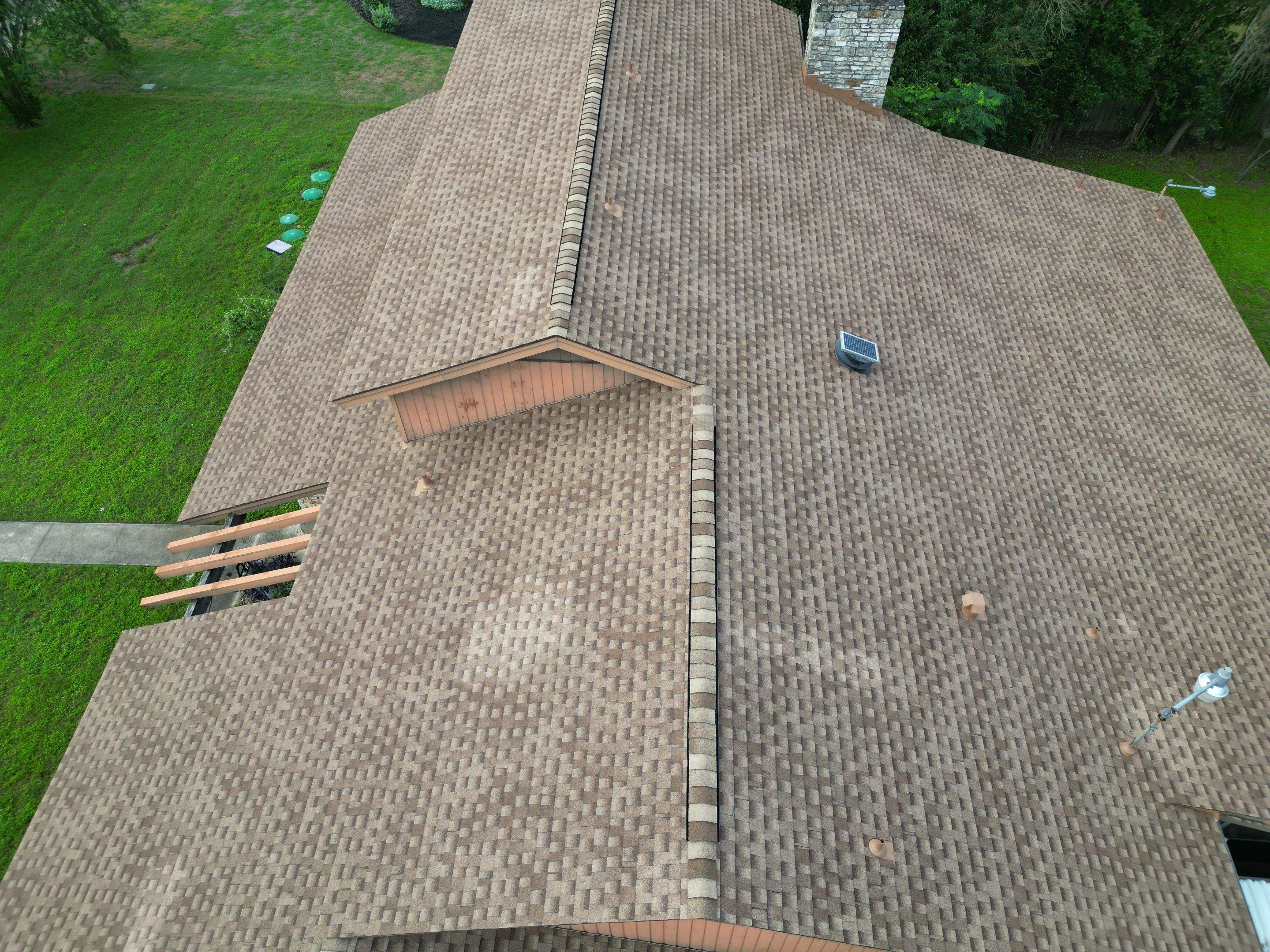 Shakewood - GAF Timberline HDZ by RoofsOnly.com