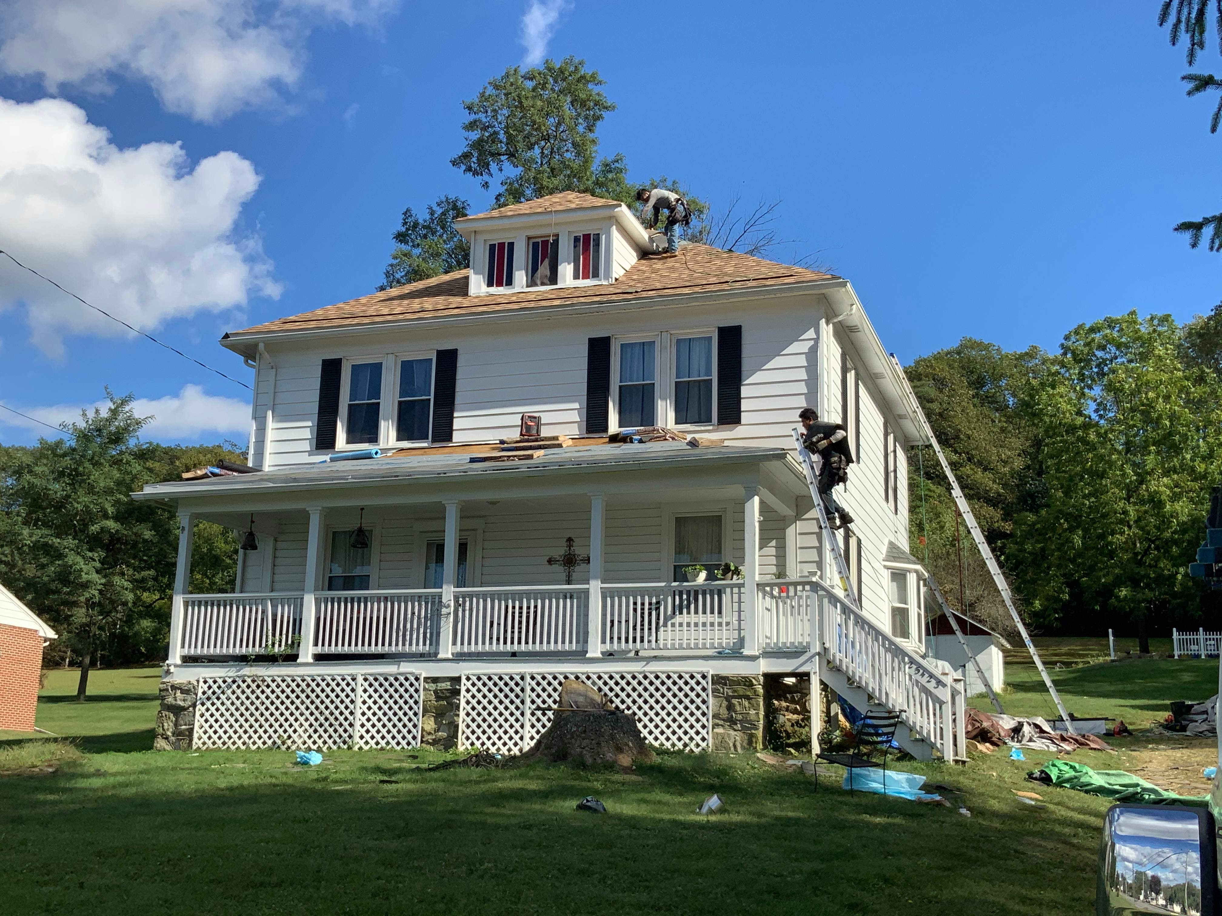 Residential Roofing Installation using Max Def Resawn Shake by Alpha Design Services