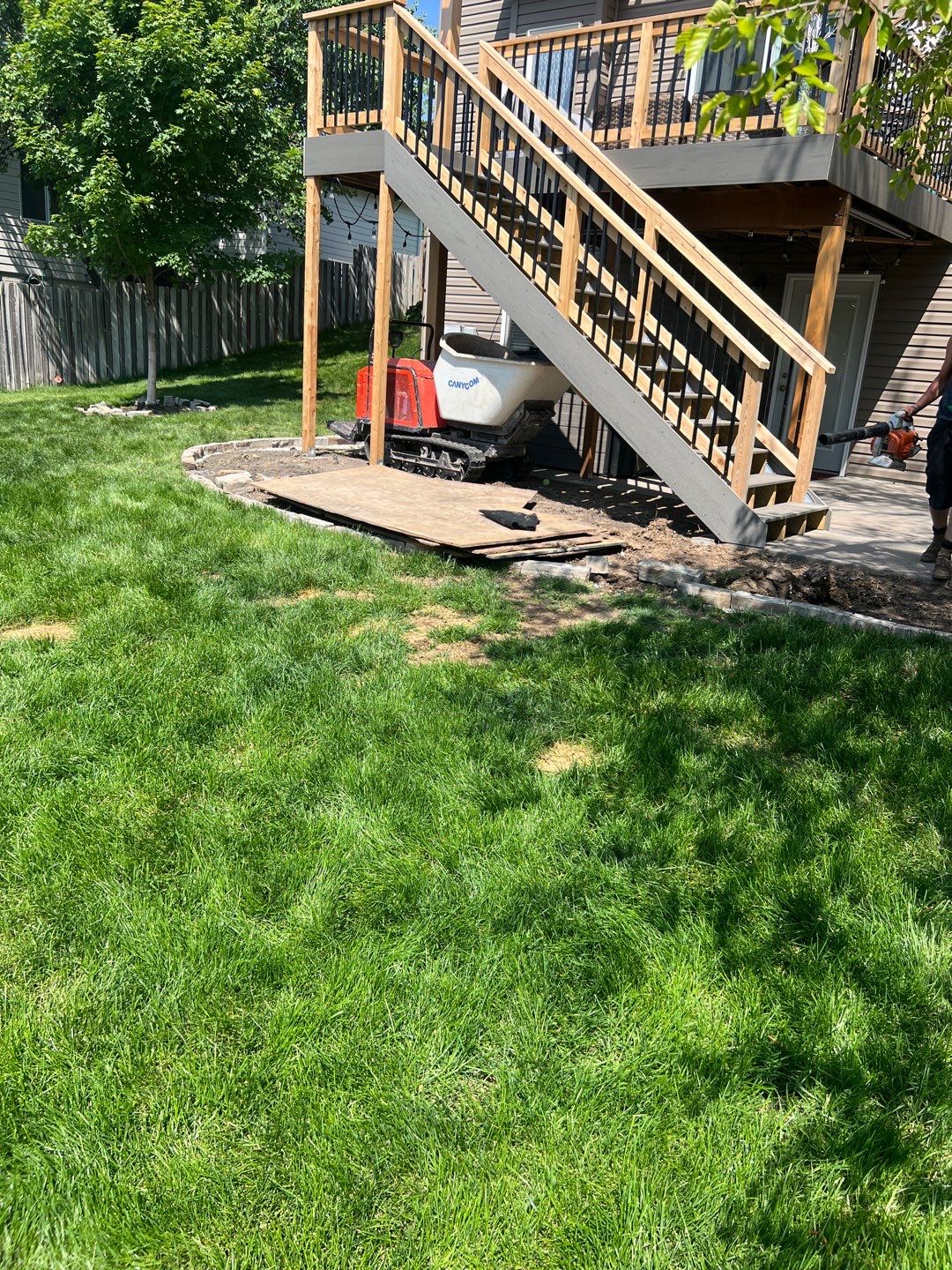 Landscape upadates. by New Horizon Landscapes