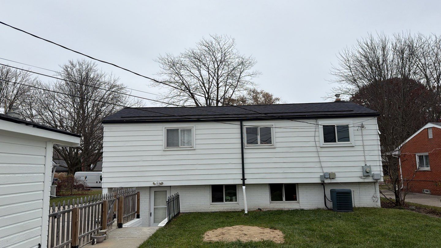 Roof Replacement using Owens Corning Onyx Black by 180 Contractors