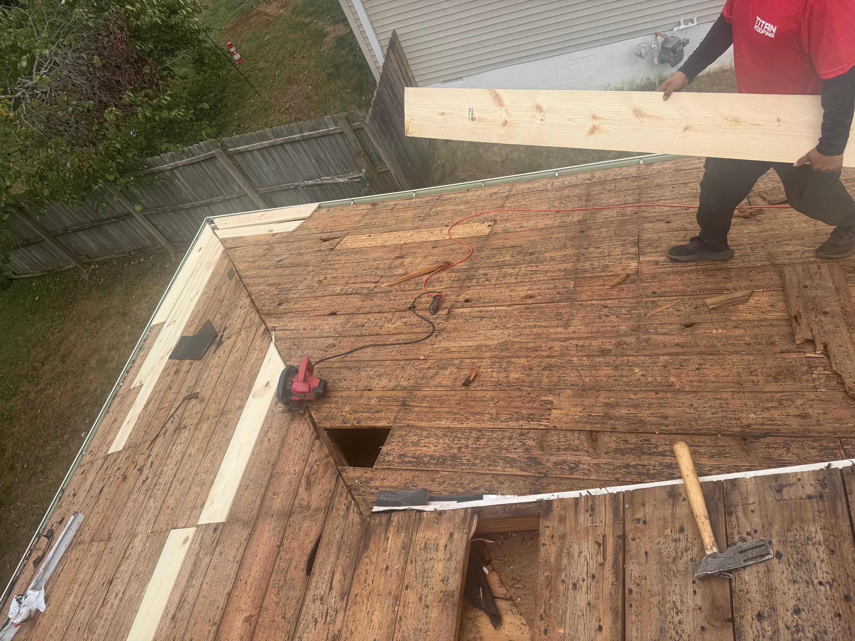 Residential Roofing Install - Atlas Pinnacle Pristine Shingle - Color Black Shadow by Titan Commercial & Residential Roofing 