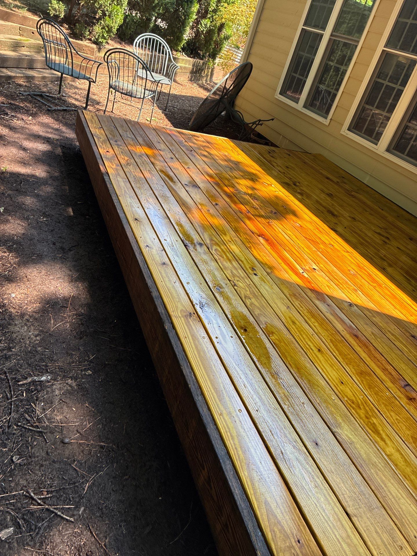 Deck using Wood Sealant by DuraSeal