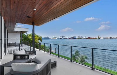 Custom Home in Fort Lauderdale, Florida