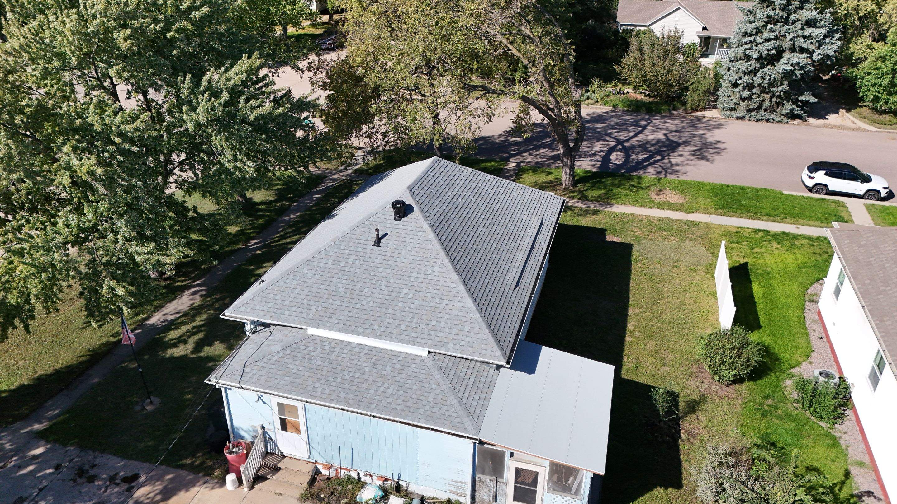 Kearney Roof Replacement | TAMKO Titan XT Old English Pewter by Loyal Nine