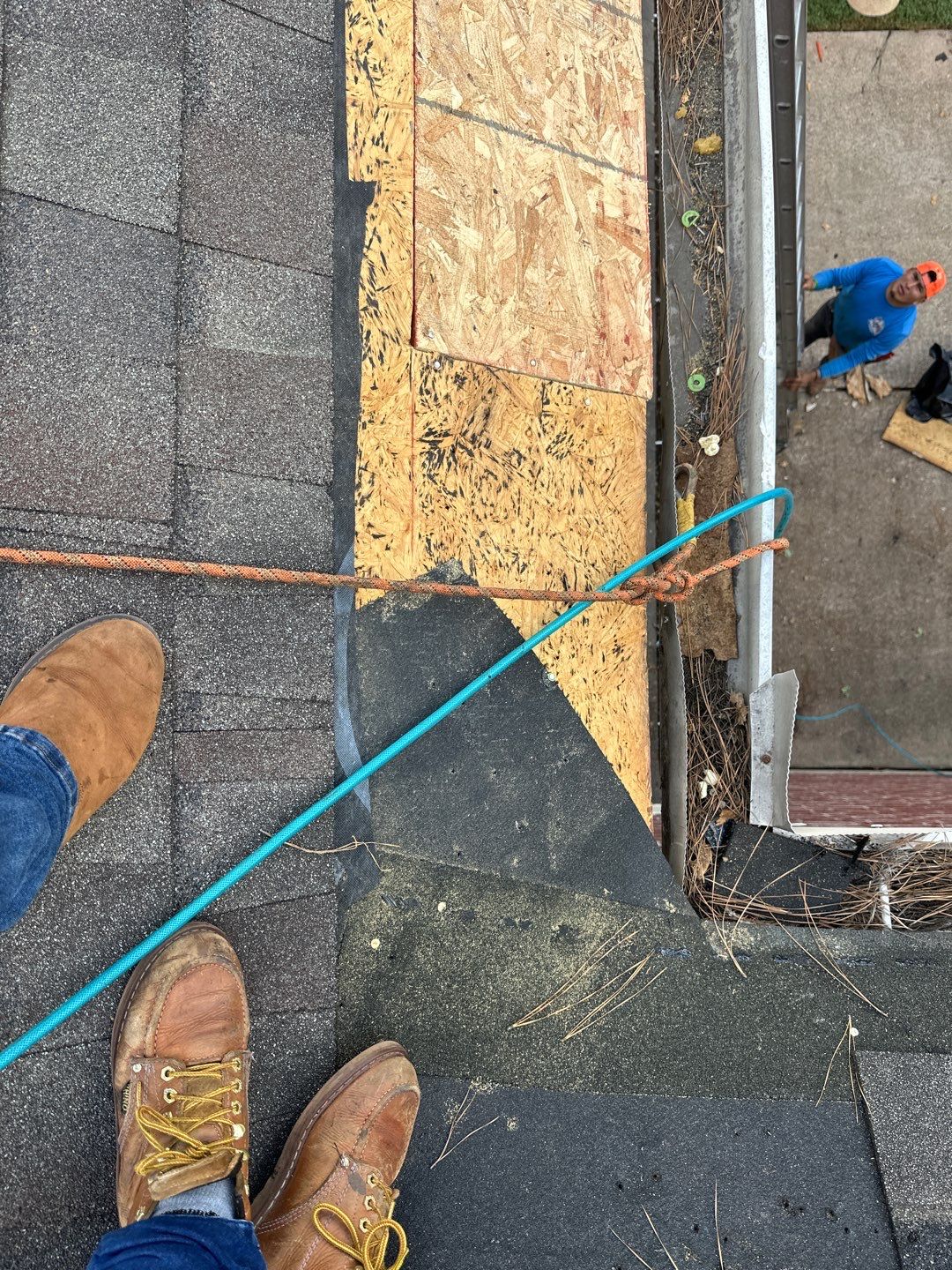 Residential Roofing Repair using Owen's Corning Duration (Lifetime) Shingles by Roof Repair Company