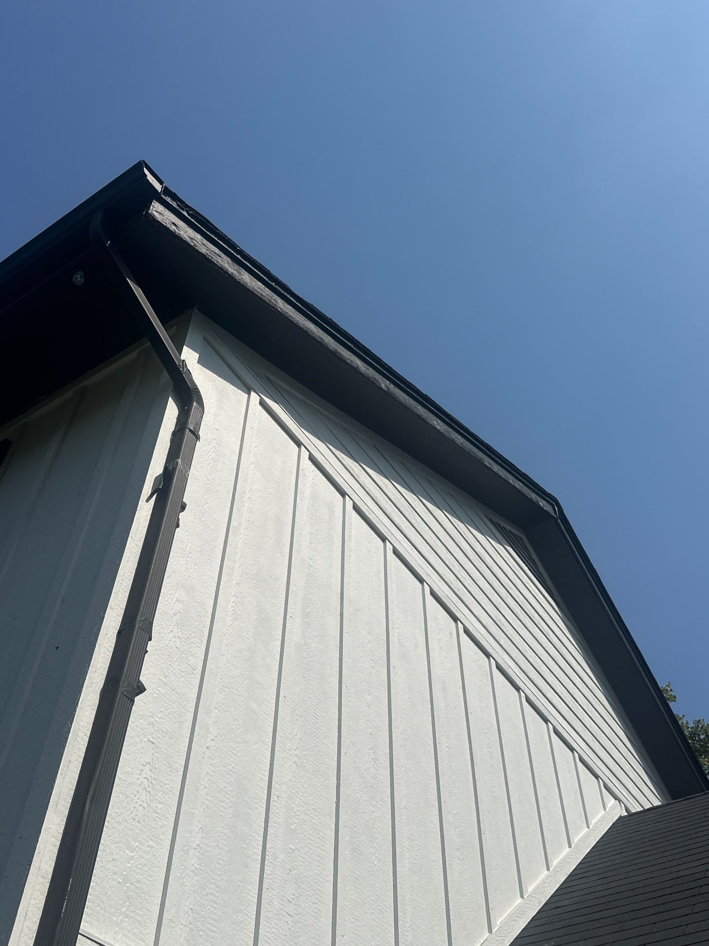 Roofing, fascia, windows by Optimal Home Improvement 
