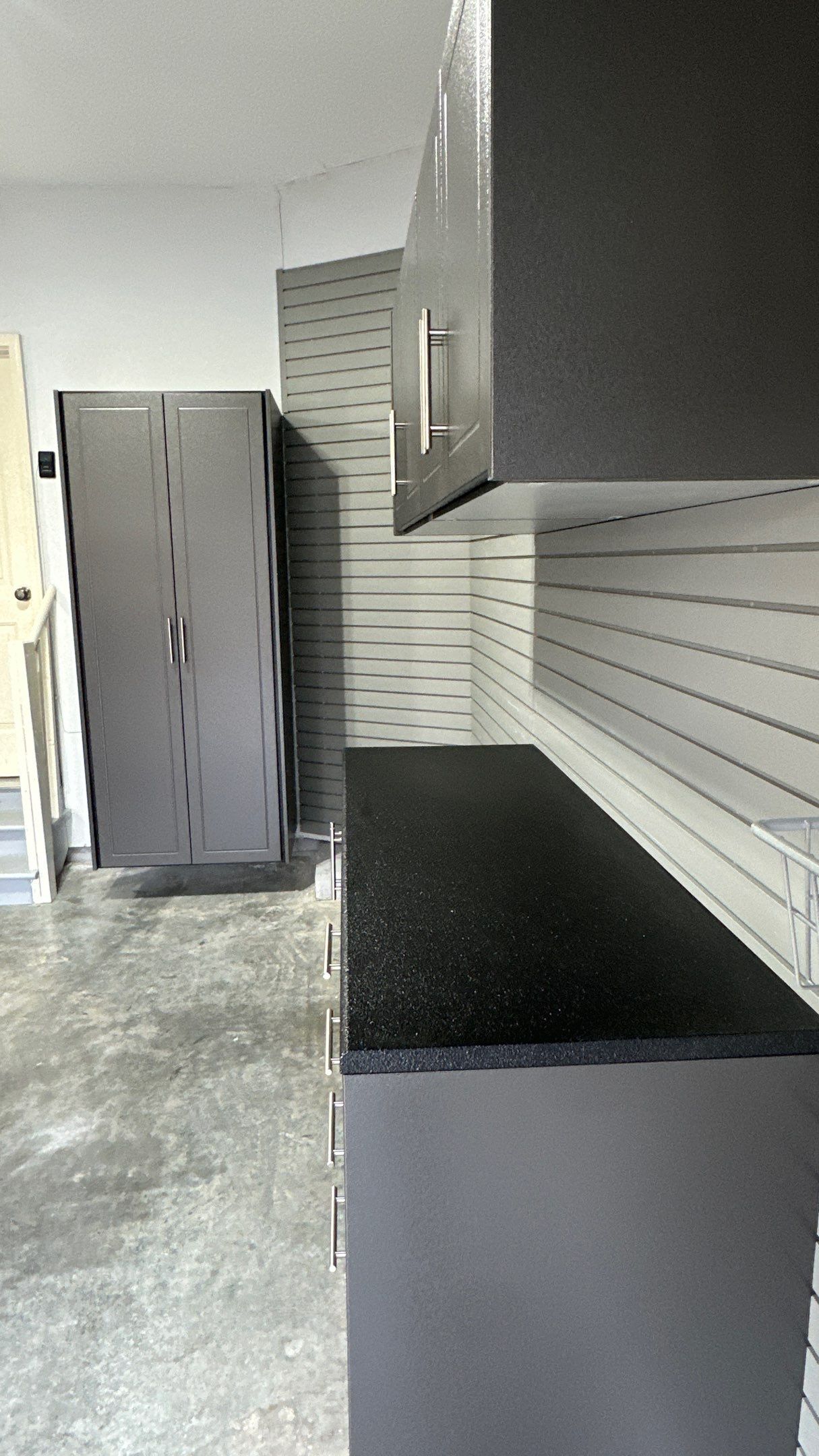 Jeff B got a beautiful combination of Cabinets and Slatwall by Banner Garage