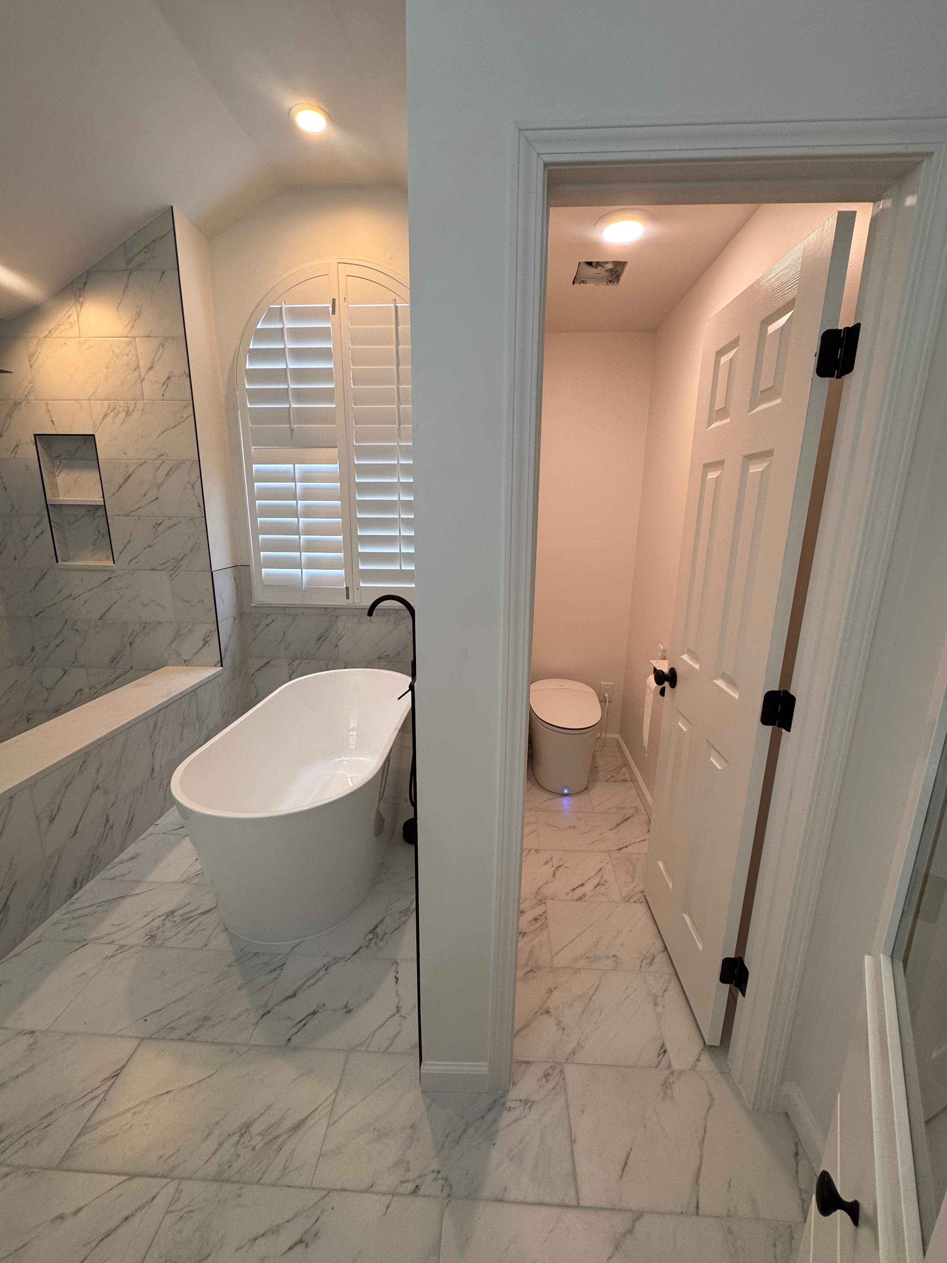 Master bathroom renovation by Prudencio