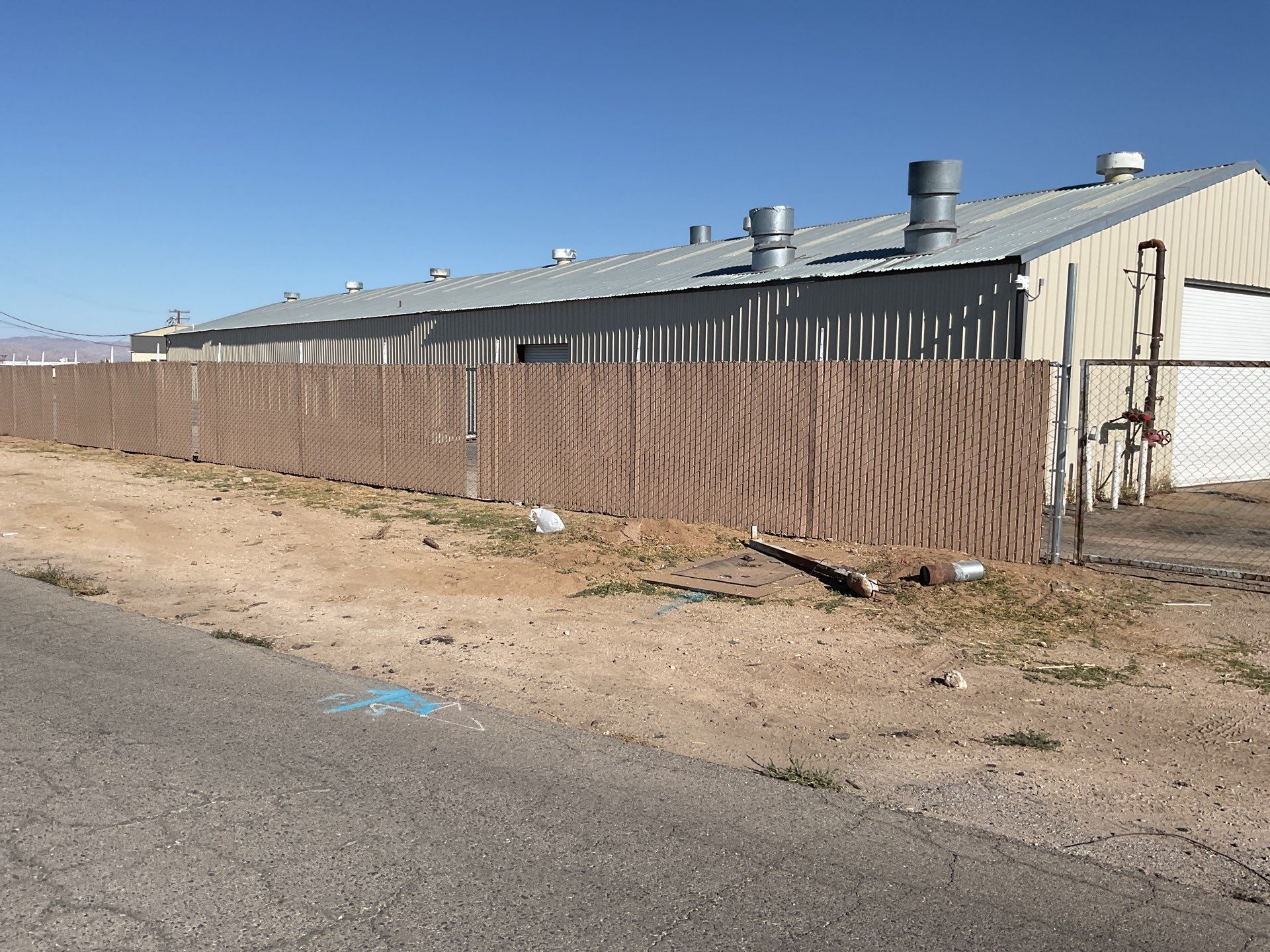 Commercial fence installation by Fence Guys Inc.