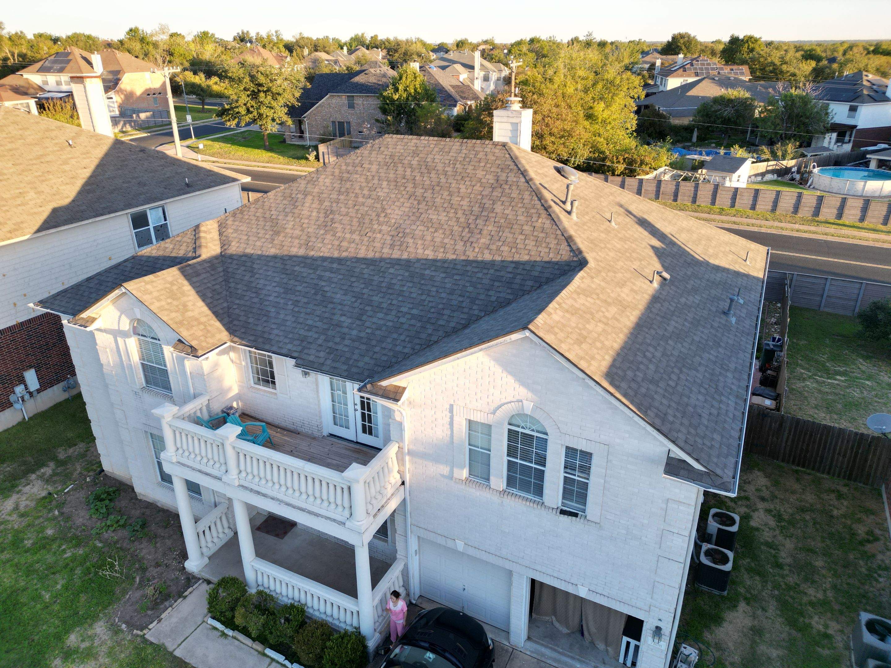 Weathered Wood - Iko Cambridge by RoofsOnly.com