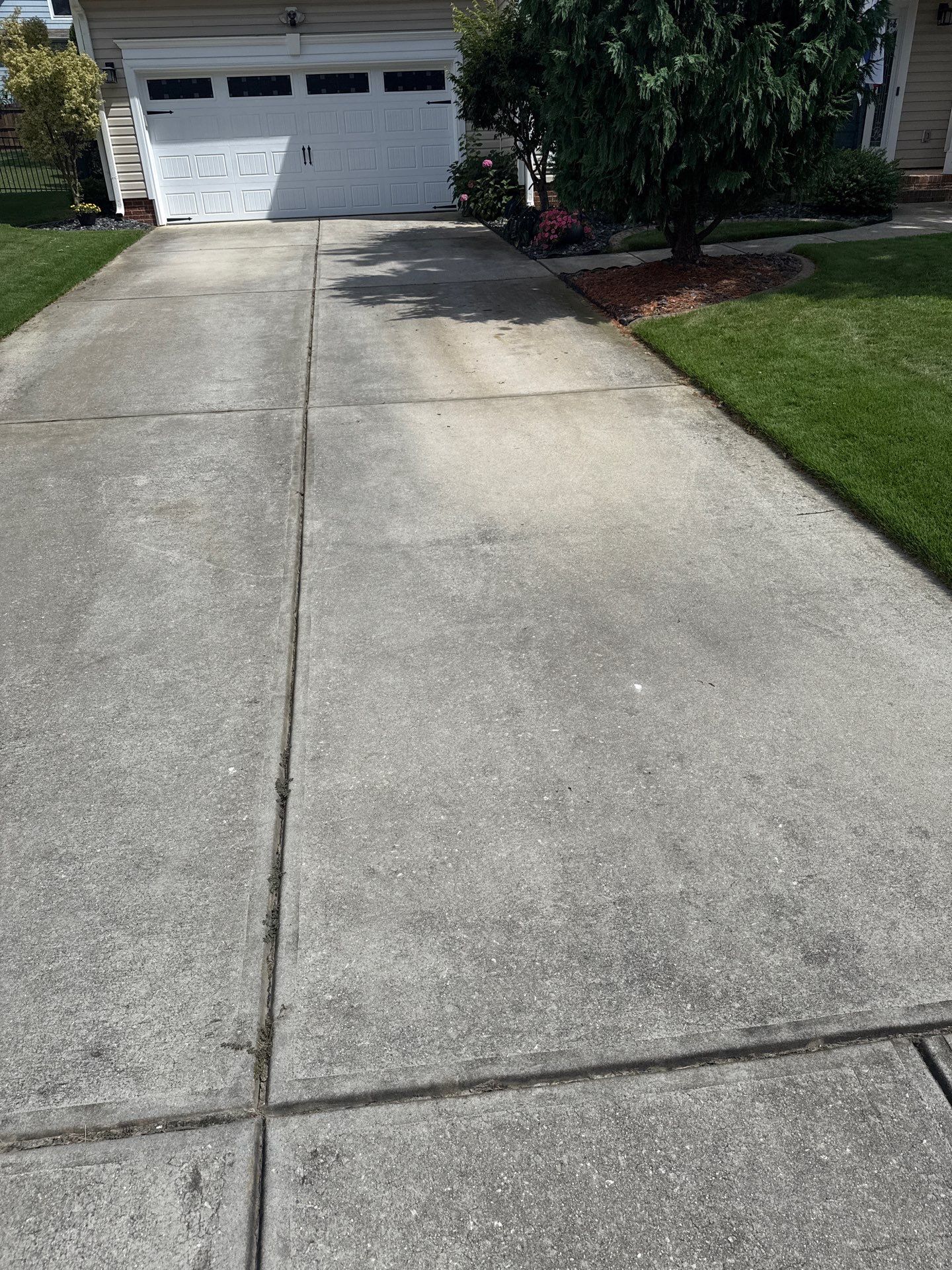 Concrete Driveway using Concrete Sealant by DuraSeal