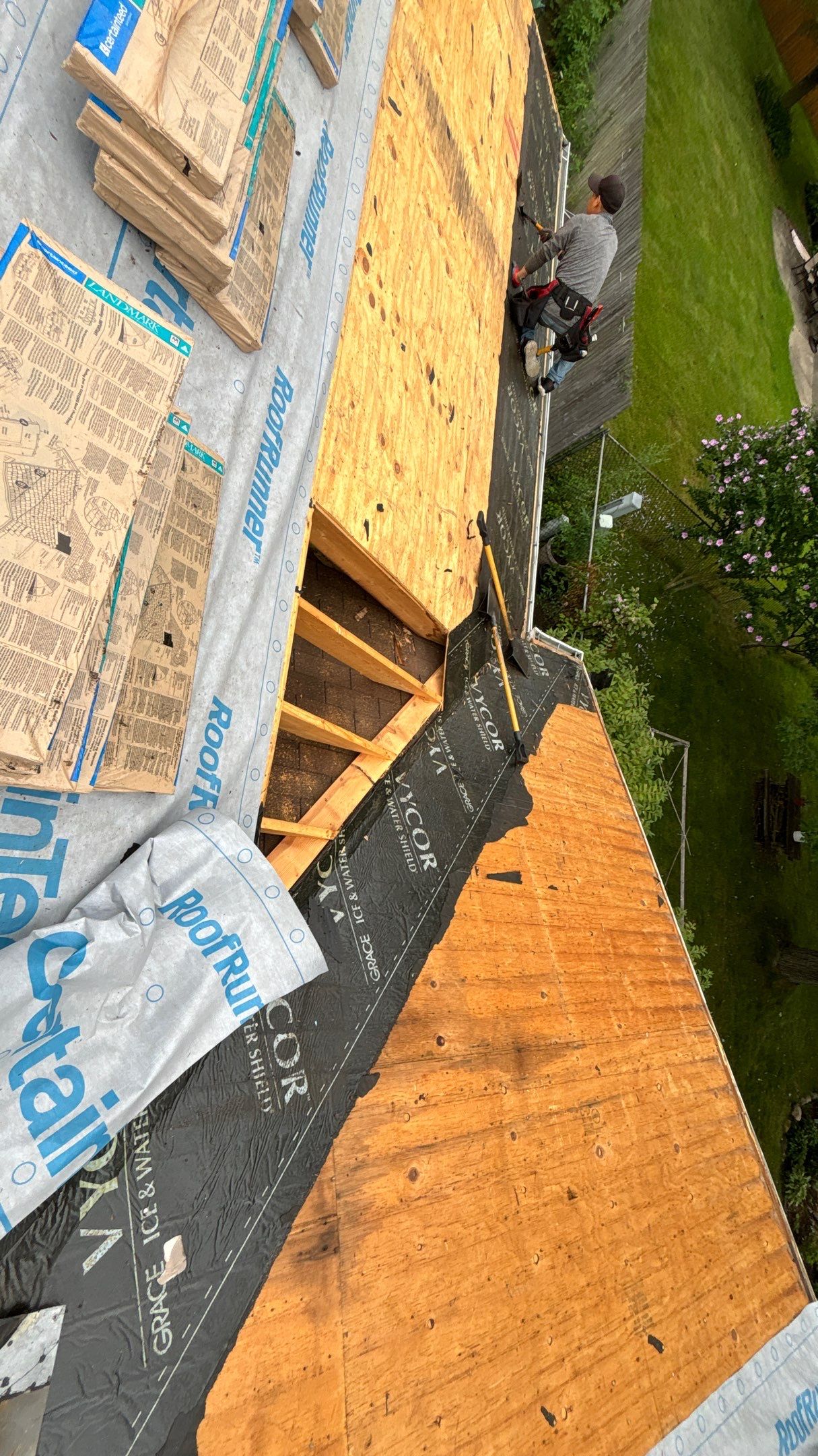 Roof Replacement using CertainTeed Landmark by 180 Contractors
