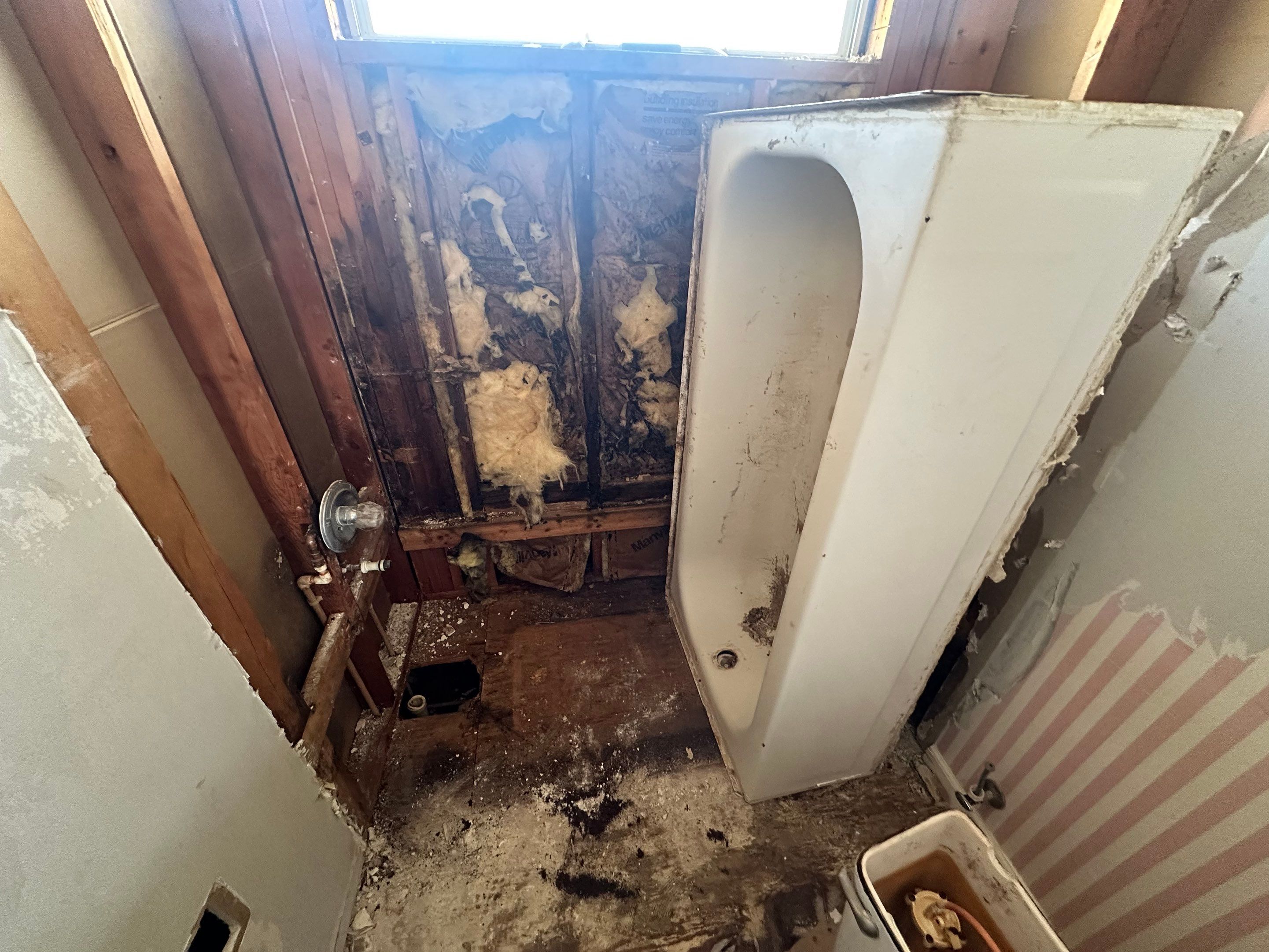 Full Bathroom renovations  by urban green energy llc