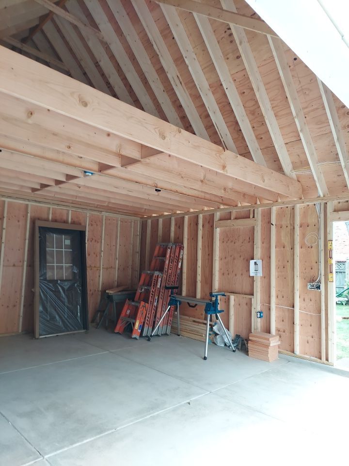 Garage and Concrete by Ivy Lea Construction