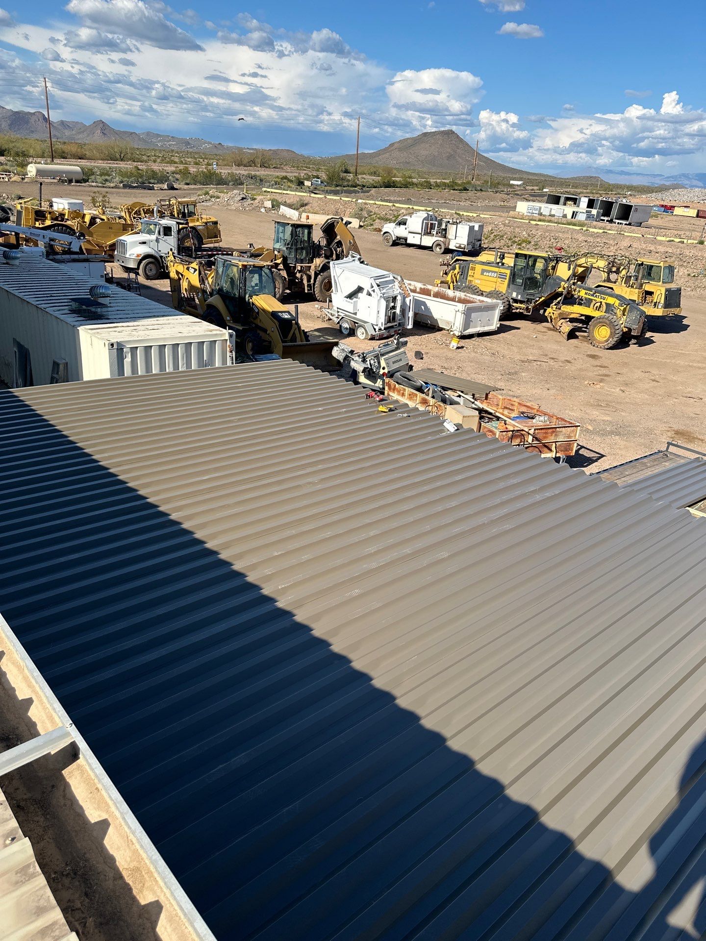 Saddle Tan Standing Seam by Reimagine Roofing
