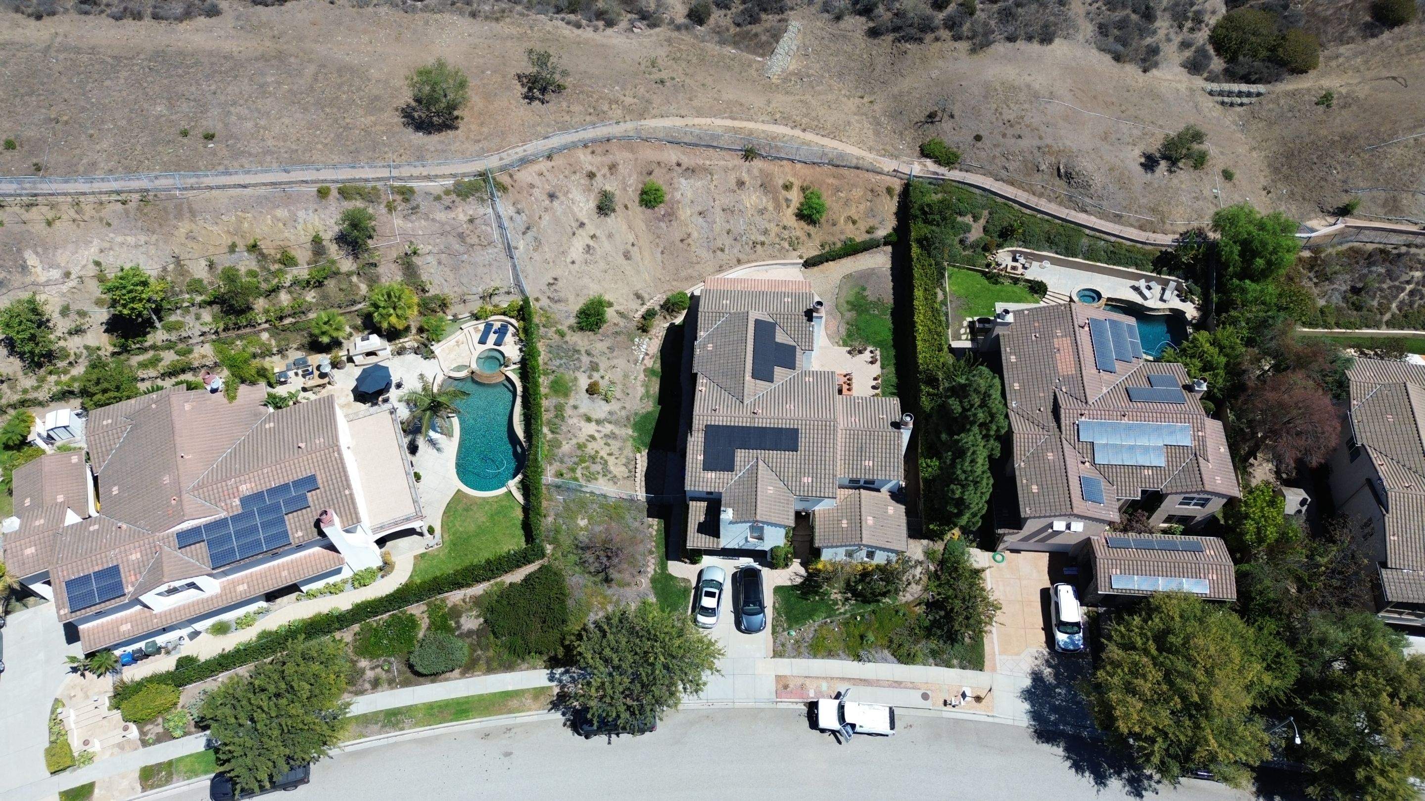 Thousand Oaks Solar Panel Installation with Tesla Powerwall 3 Backup by AWS Solar