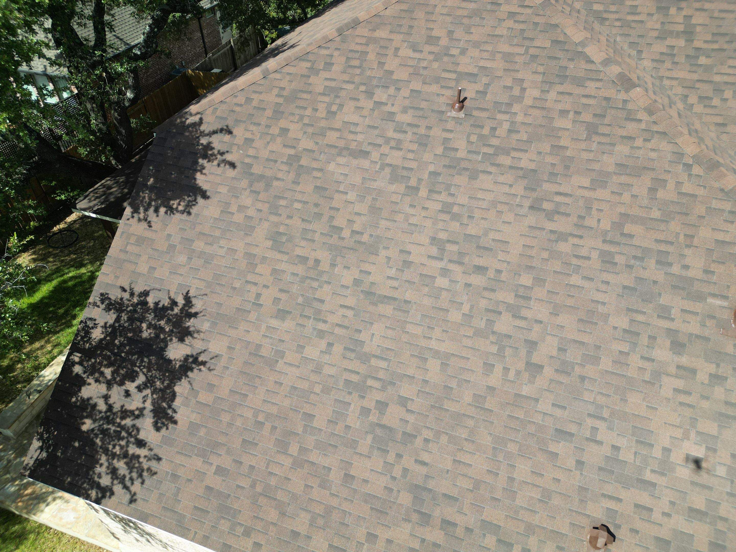 Antique Brown - Malarkey Highlander by RoofsOnly.com