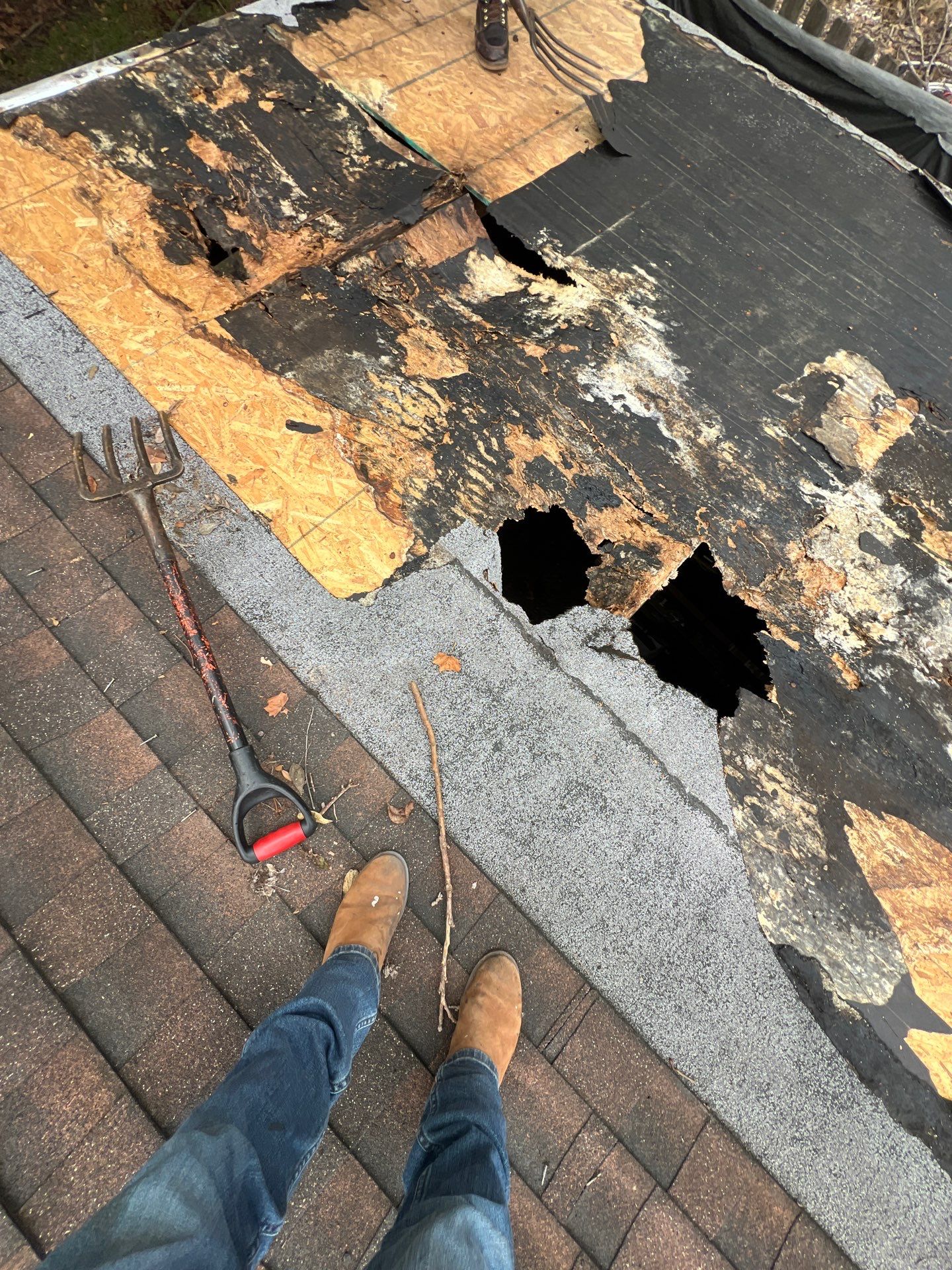 Residential Roofing Repair using Owen's Corning Duration (Lifetime) Shingles by Roof Repair Company