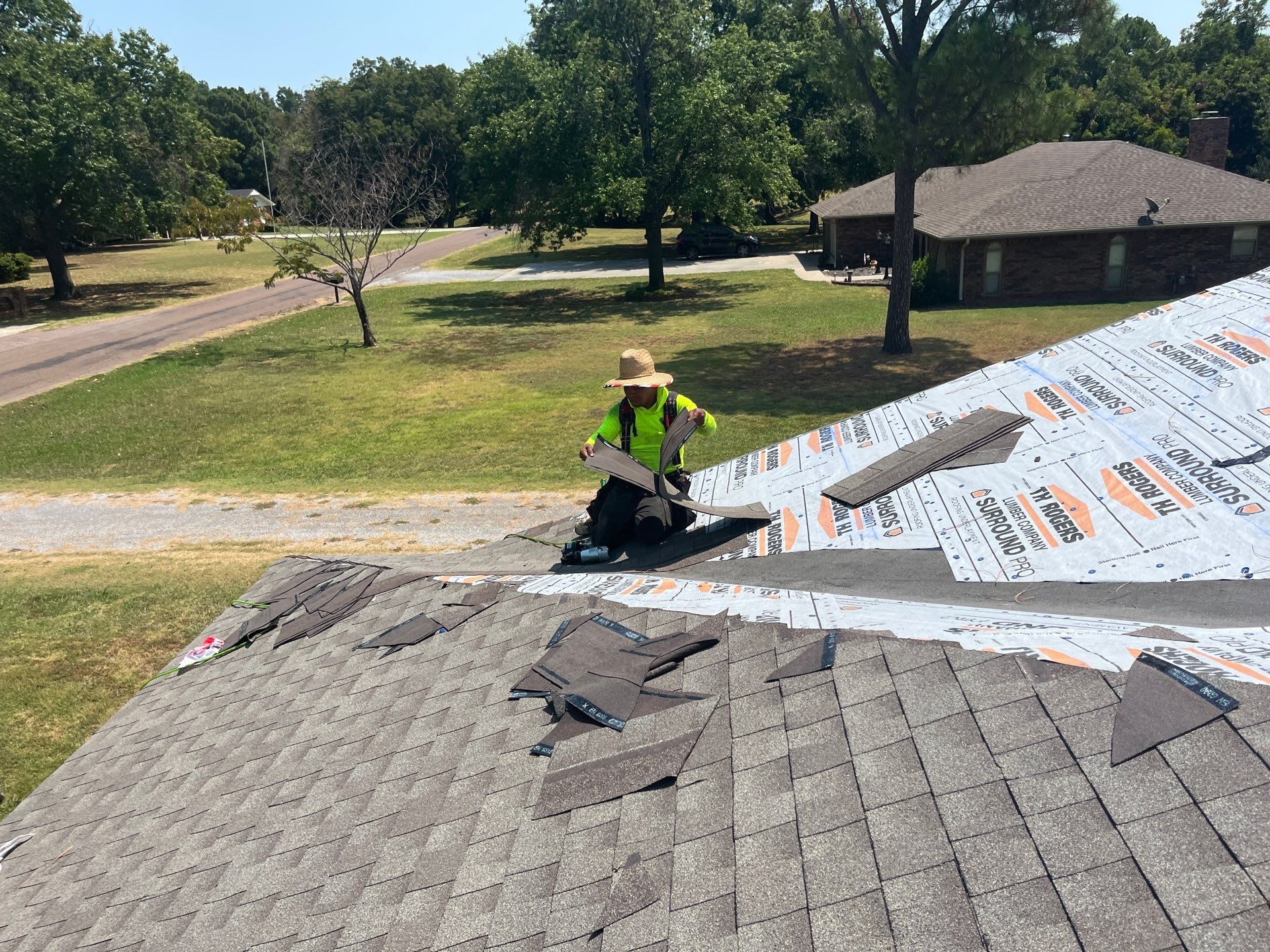 GAF Timberline Architectural Shingle Roof Replacement in Wynnewood by BANA Roofing and Solar Supply