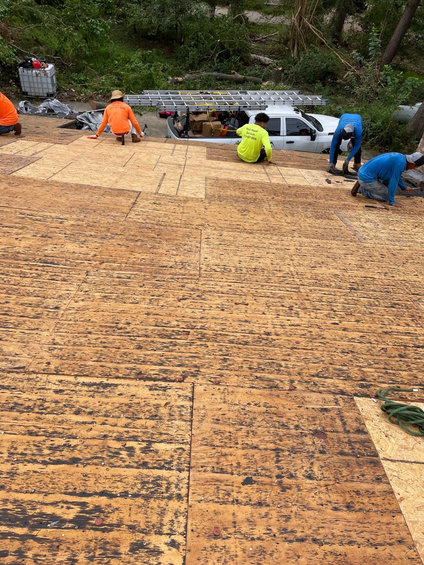 Residential Roofing Installation using Owen's Corning Duration (Lifetime) Shingles by Roof Repair Company