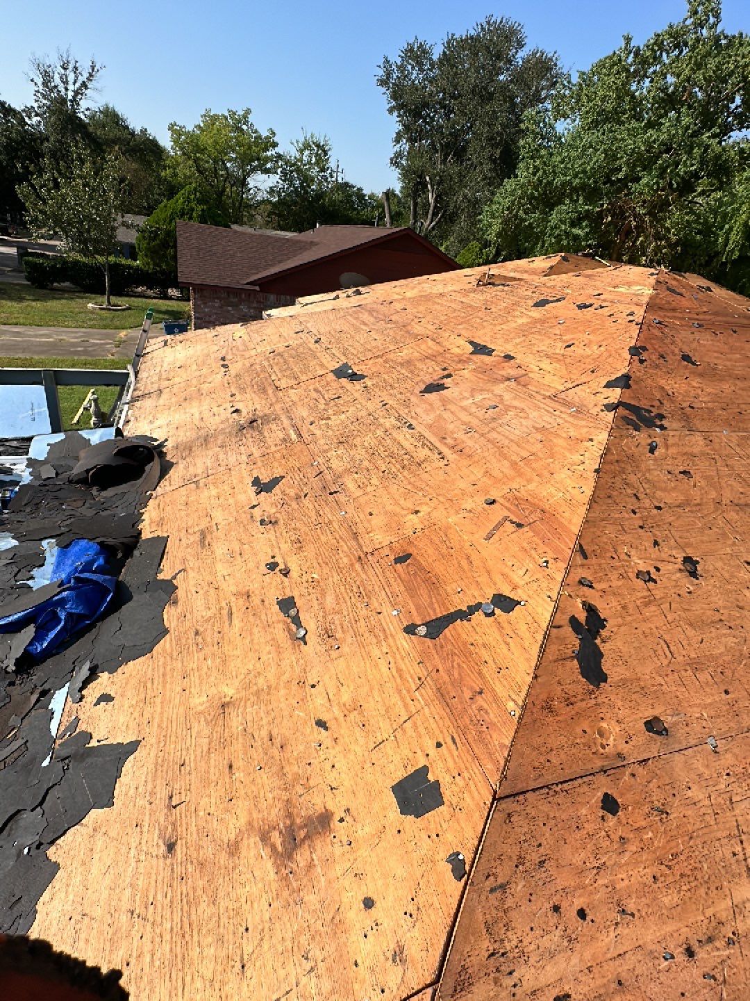 Residential Roofing Installation using Owen's Corning Duration (Lifetime) Shingles by Roof Repair Company