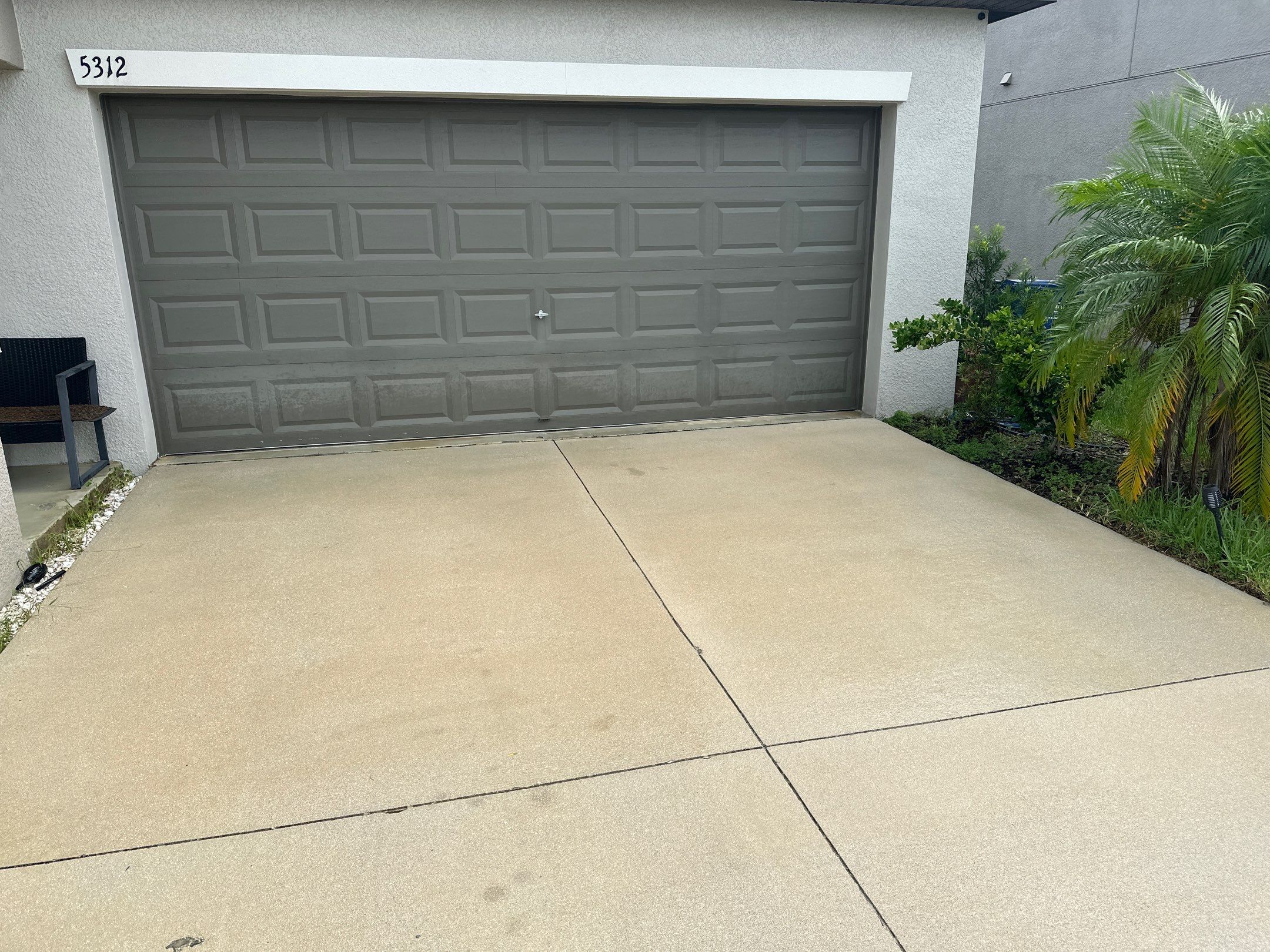 🚿 Concrete Driveway, Sidewalk & Entryway Cleaning – Trevesta Community, Palmetto, FL by Sunshine AquaWash