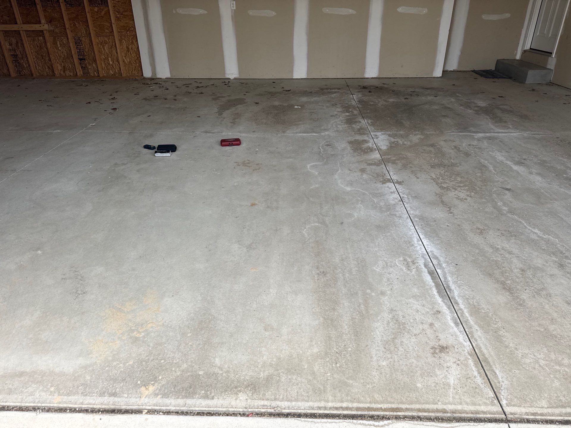 Garage Floor Epoxy Coating Installation – Jenison, Michigan by Gordon Painting