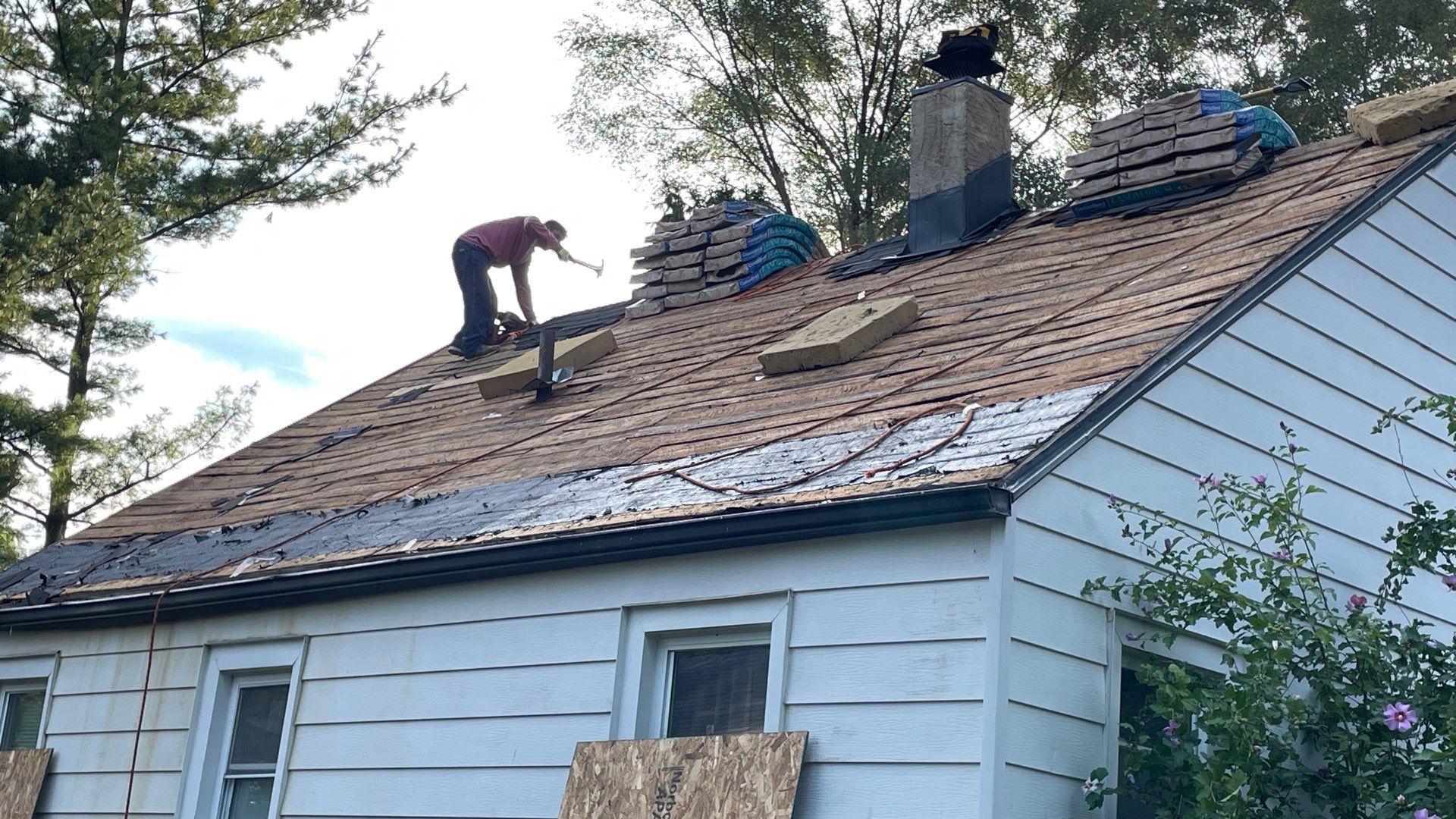 Roof Replacement using CertainTeed Landmark by 180 Contractors