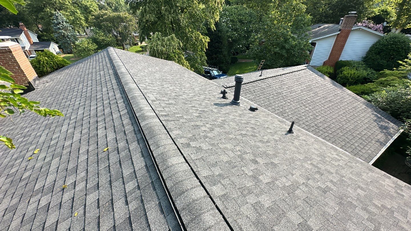 Vienna: CertainTeed Landmark Pro Architectural Shingles in Max Def Pewterwood by RM Banning, Inc.