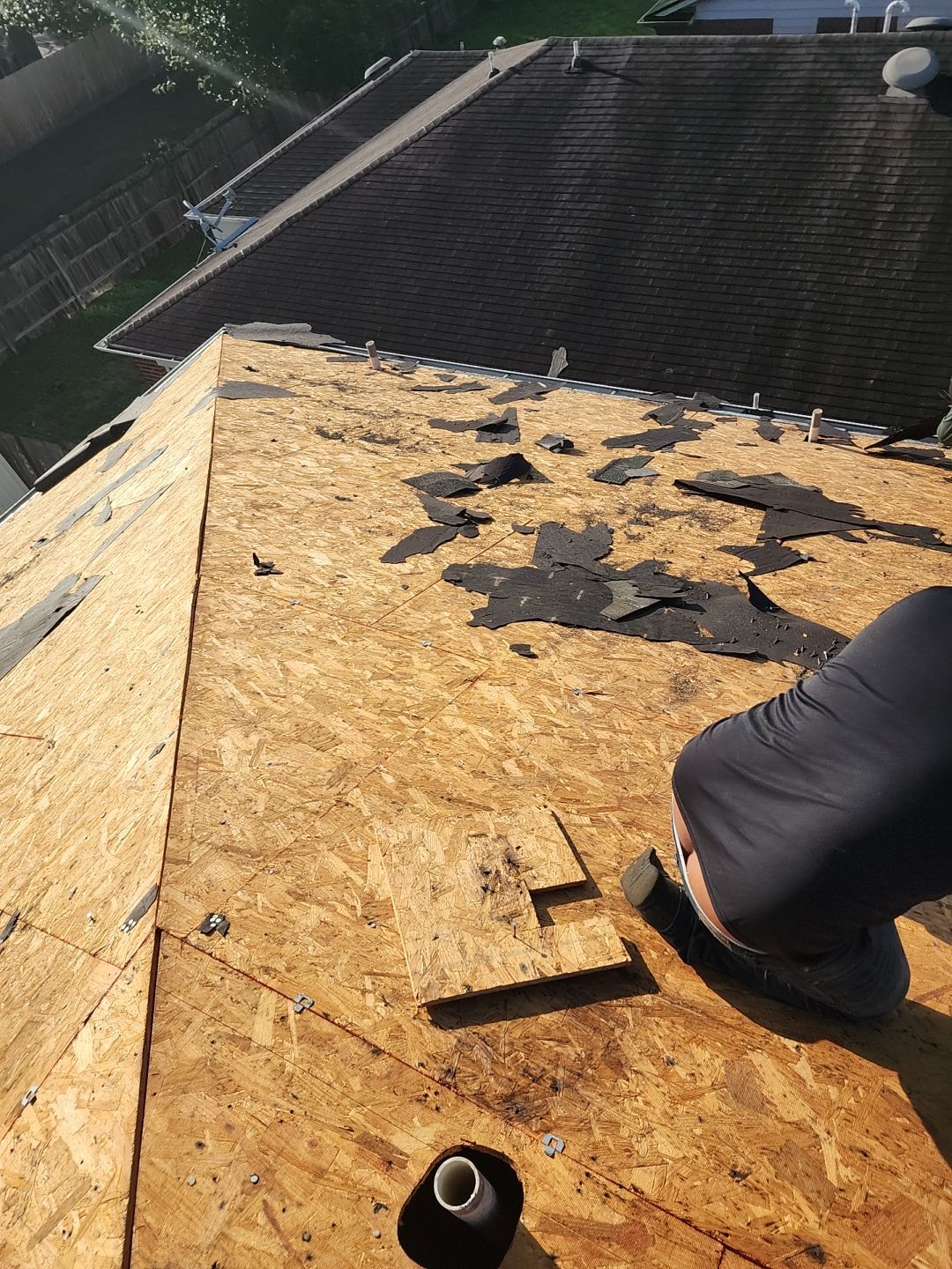 Residential Roofing Installation using Owen's Corning Duration (Lifetime) Shingles by Roof Repair Company