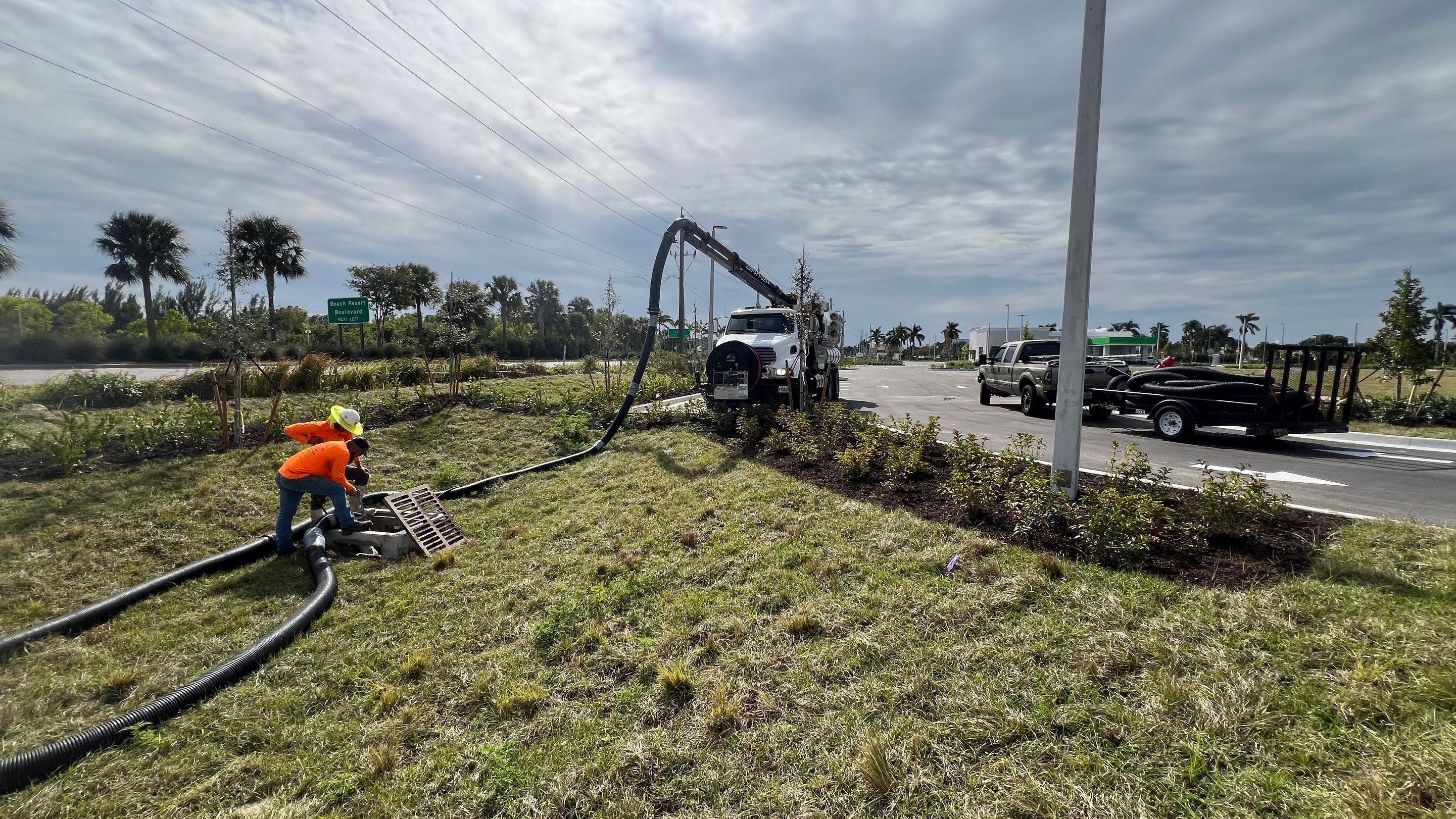 New Construction Commercial Parcel Stormwater System Cleaning by APS Power & Water