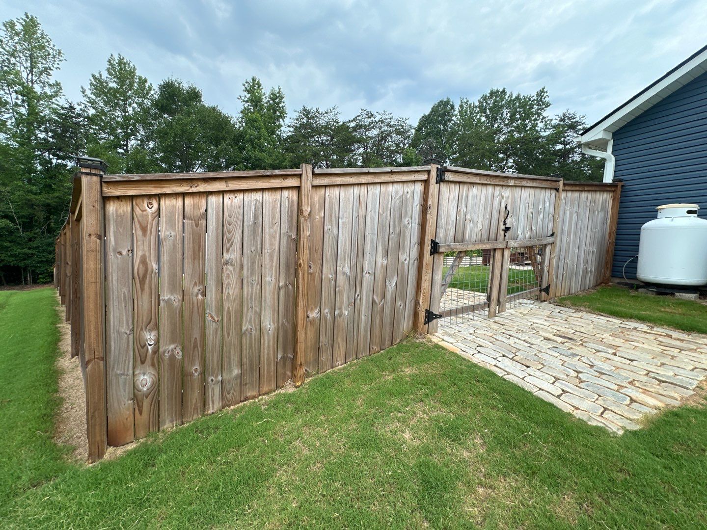 Privacy Fence Professional Staining in Travelers Rest by Painter1