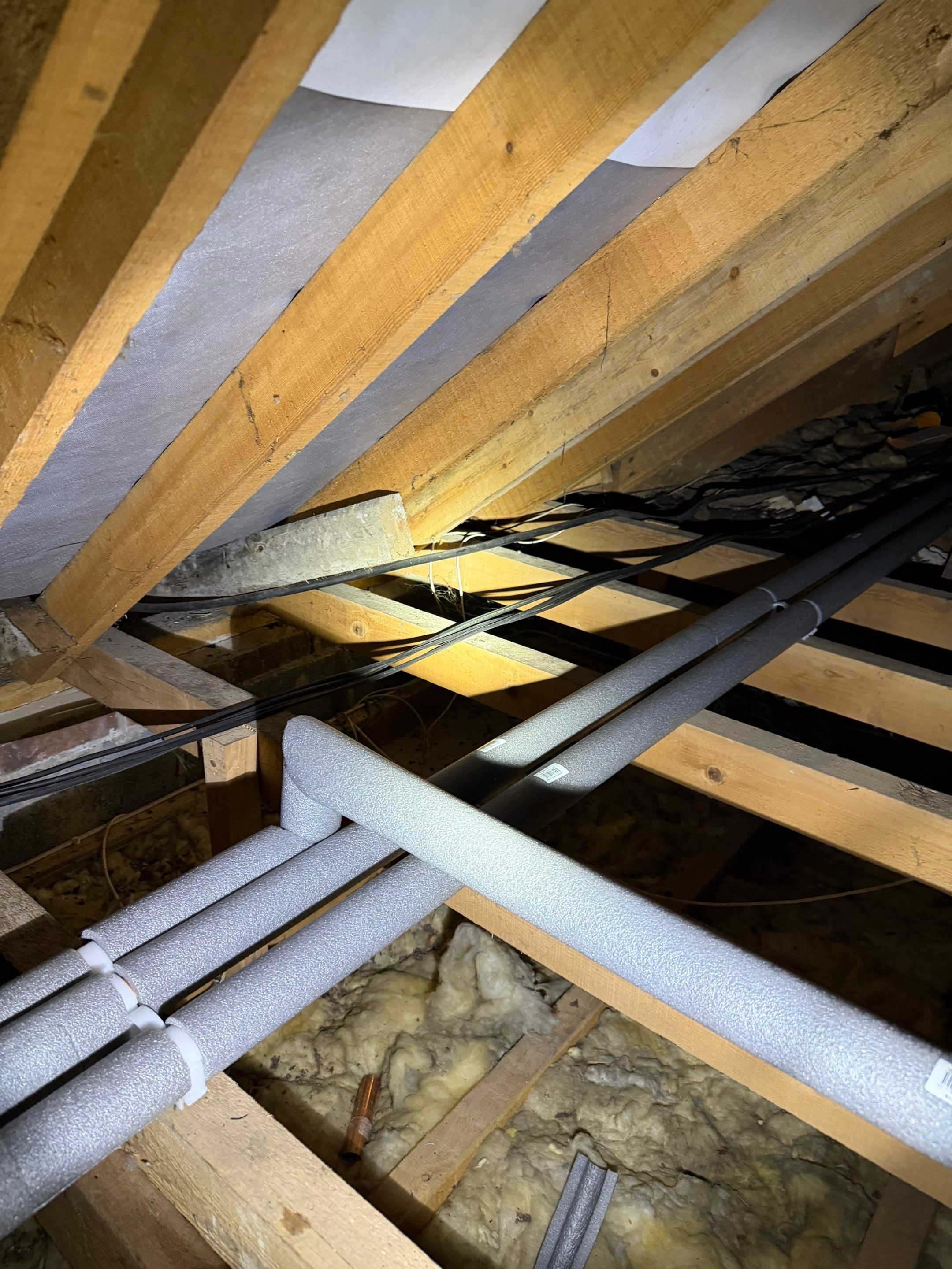 🏡 Modernising a Lincolnshire Bungalow for a Low-Carbon Future by Elite Services Group Ltd