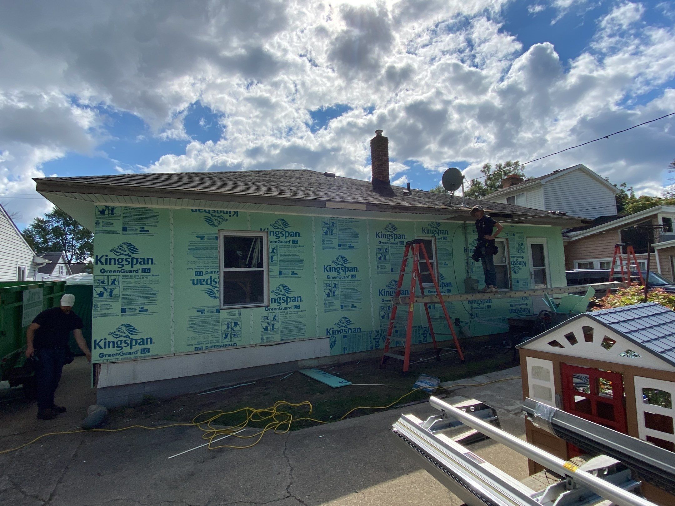 Siding Replacement using CertainTeed Restoration Classis D4 by 180 Contractors