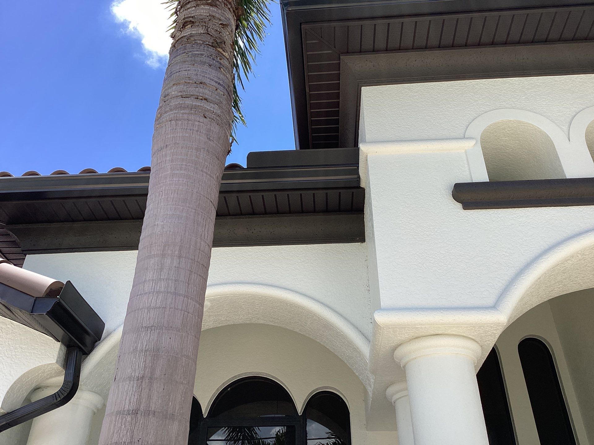 Stylish seamless gutters in Cape Coral FL by Gutter Professors