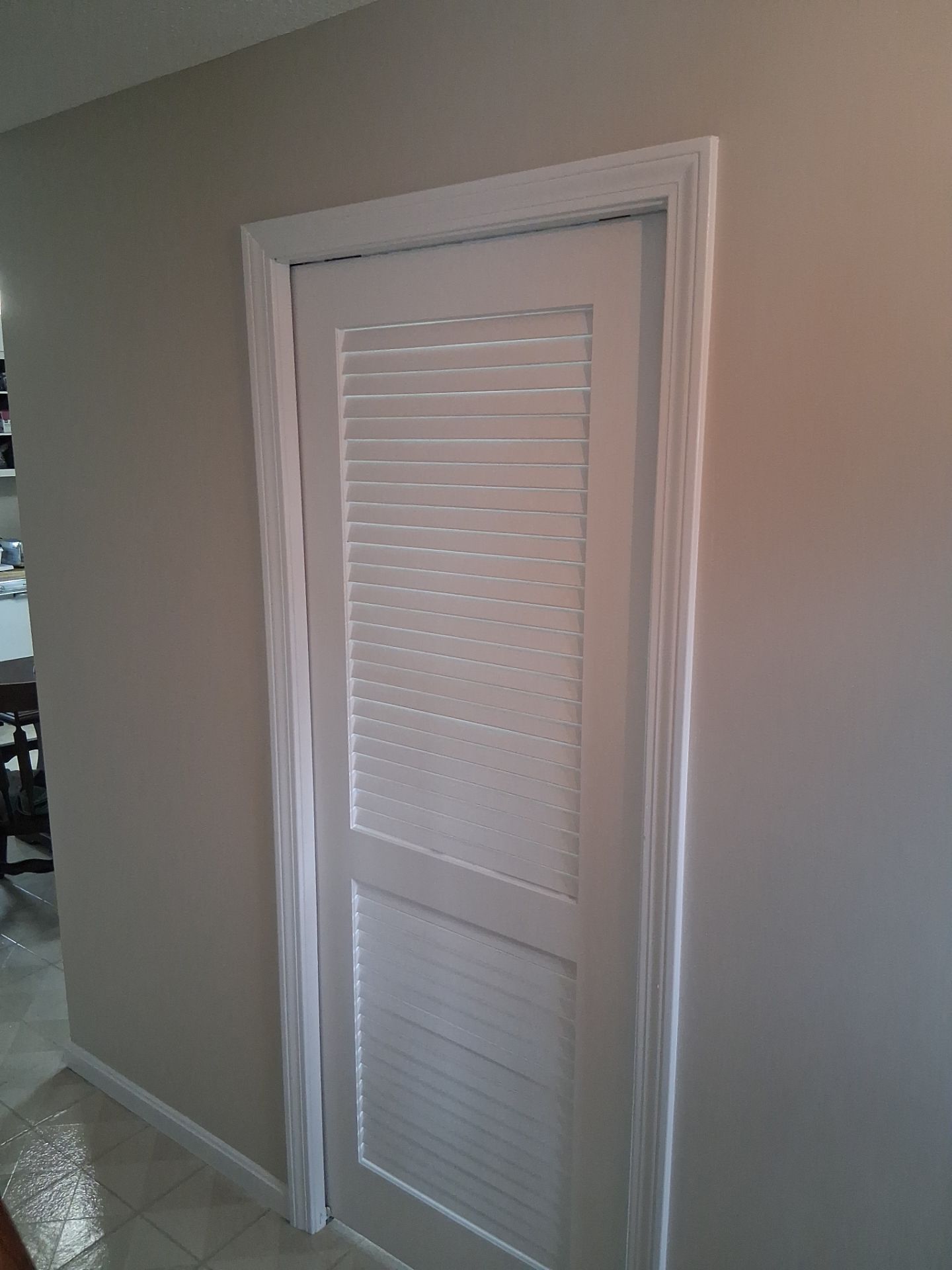 Comprehensive Interior Painting and Drywall Repair in Manchester, New Hampshire by The Persnickety Painters