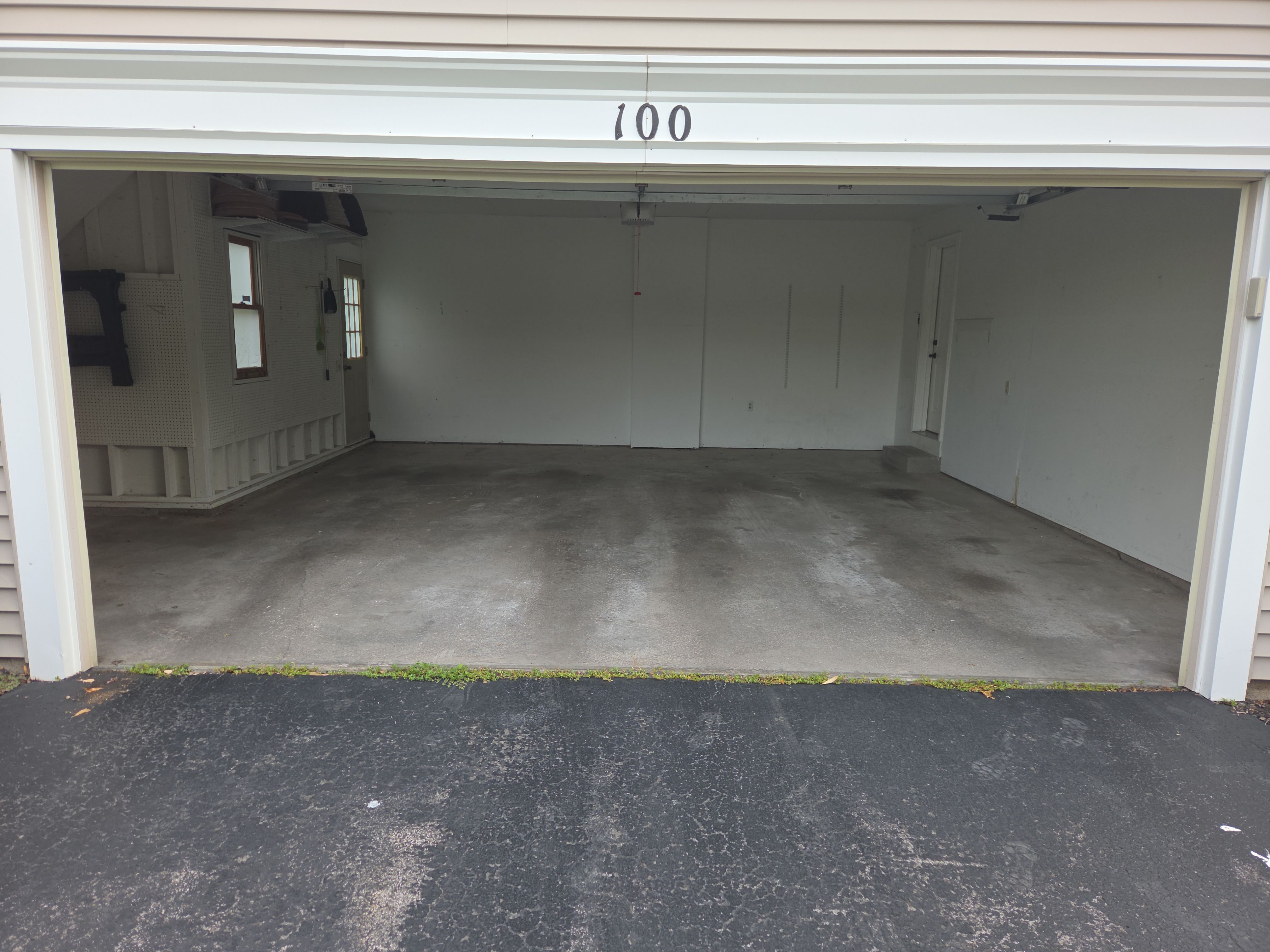 Vintage Zircon Garage Coating by NG Masonry & Construction LLC