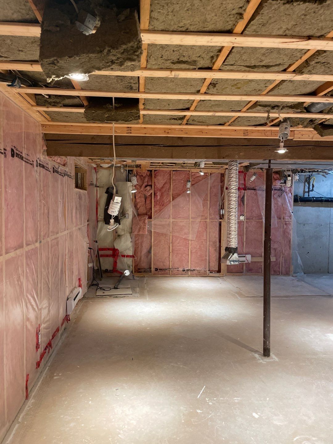First response basement flood by Eco-Nature Construction Inc.