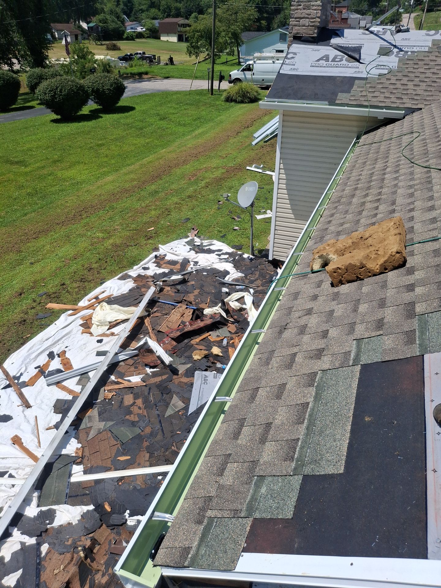 Residential Roofing Installation using GAF Timberline HDZ Weatherer Wood by Rainstoppers Roofing